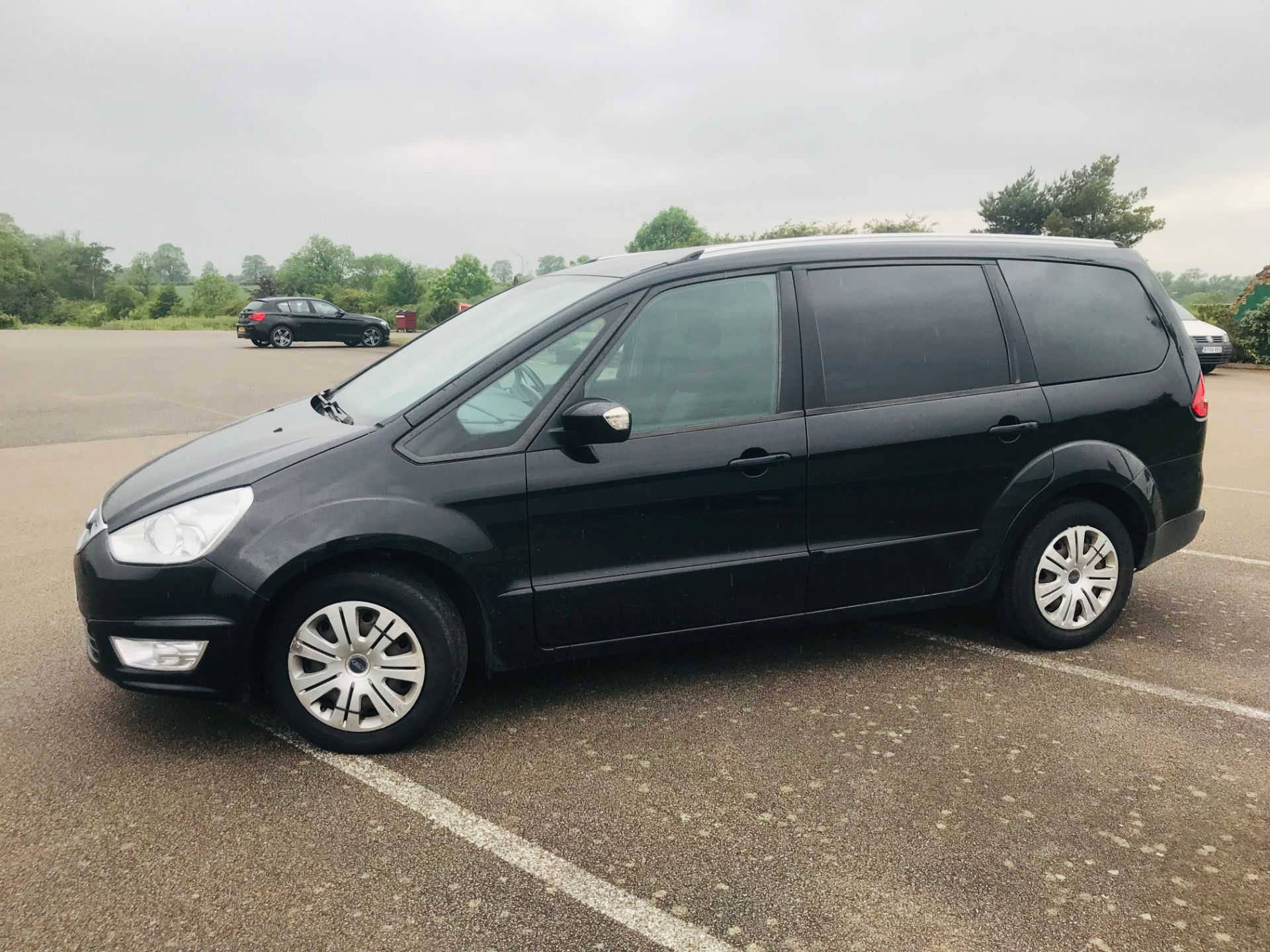 ON SALE FORD GALAXY 2.0TDCI POWER SHIFT "ZETEC" 7 SEATER (13 REG) AIR CON - ELEC PACK - AUTOMATIC - Image 5 of 14