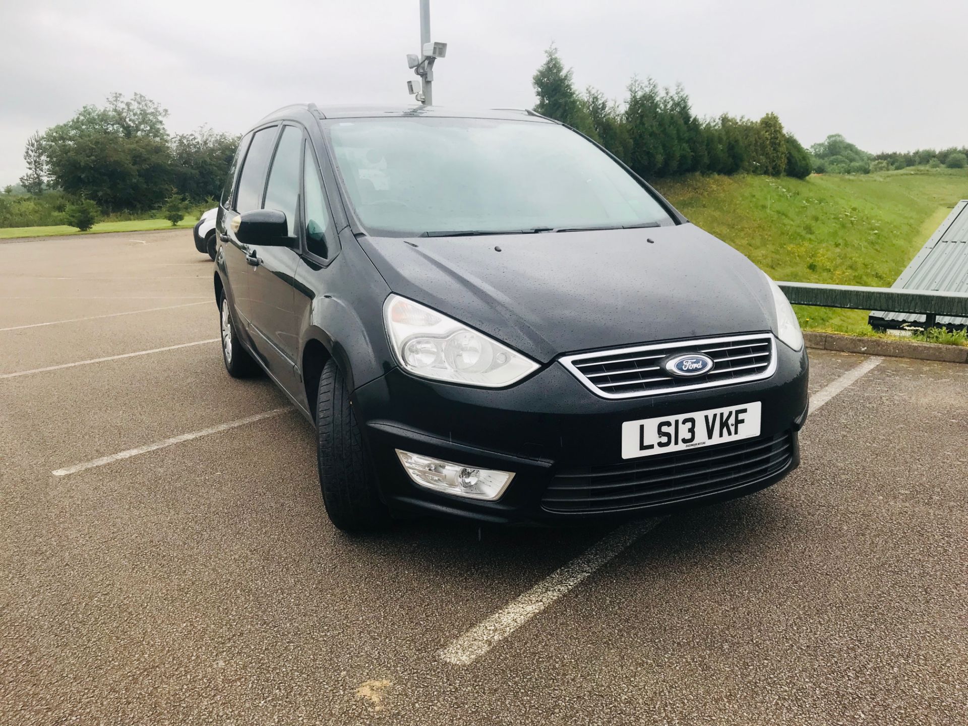 ON SALE FORD GALAXY 2.0TDCI POWER SHIFT "ZETEC" 7 SEATER (13 REG) AIR CON - ELEC PACK - AUTOMATIC - Image 3 of 14