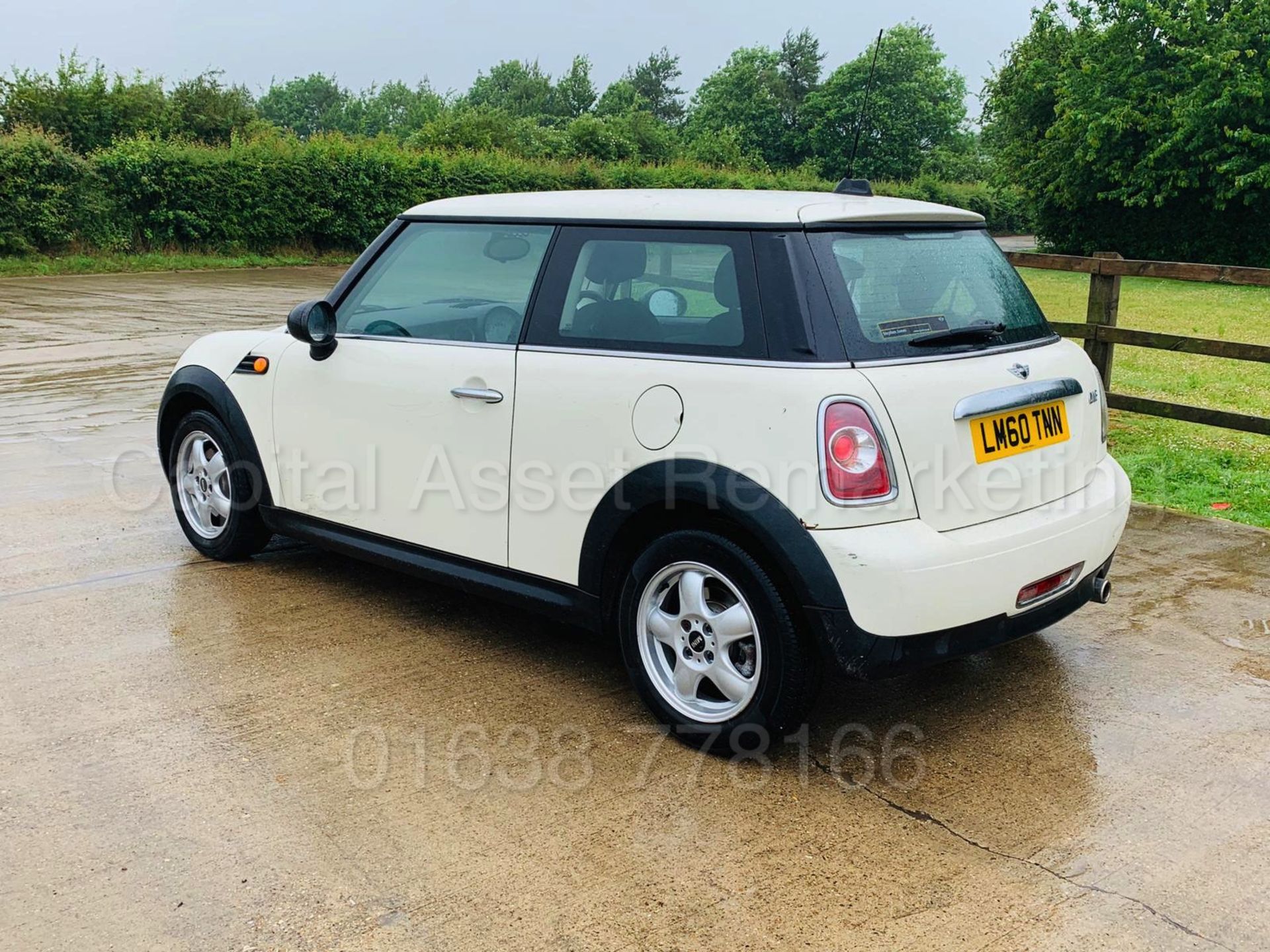 (On Sale) MINI *ONE EDITION* 3 DOOR HATCHBACK (60 REG) '1.6 PETROL - 6 SPEED' **AIR CON** (NO VAT) - Image 6 of 17