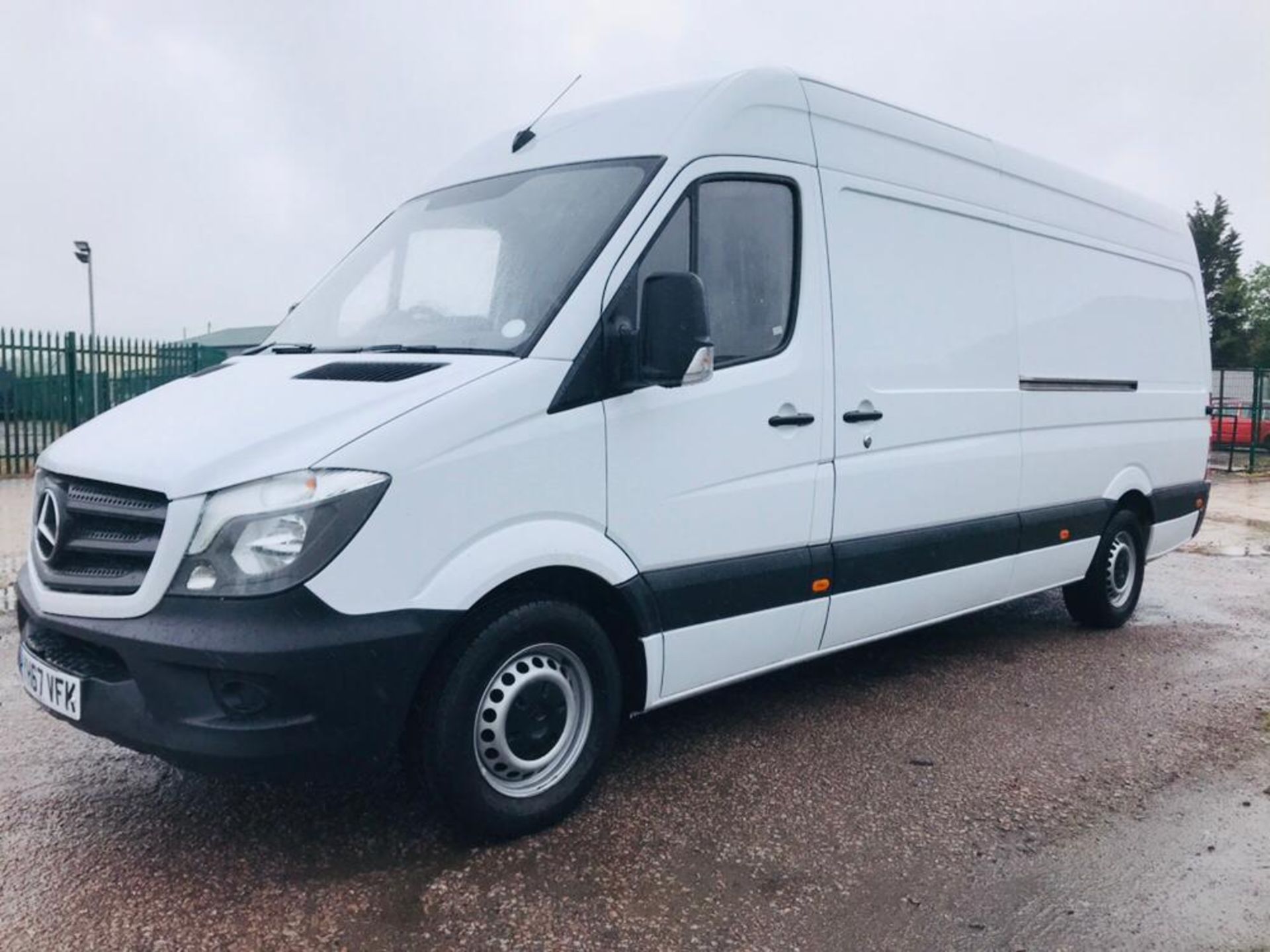 MERCEDES SPRINTER 314CDI "LWB" 4.2MTR - HIGH TOP - 2018 MODEL - 1 KEEPER - ONLY 44K MILES - WOW!!! - Image 3 of 19