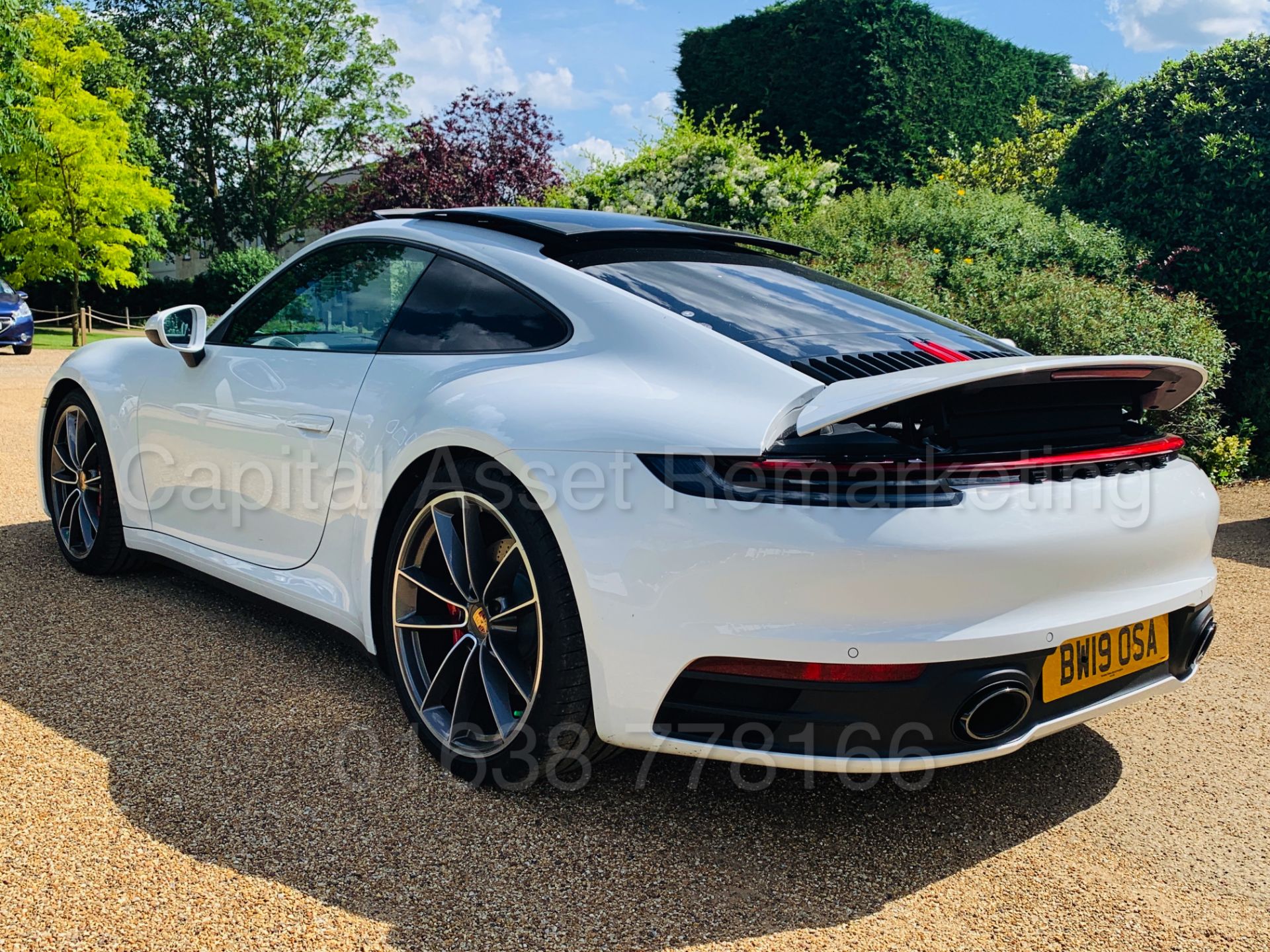 PORSCHE 911 *CARRERA S* (2019 - ALL NEW 992 MODEL) AUTO PDK - SAT NAV - CHRONO PACK *MASSIVE SPEC* - Image 18 of 87