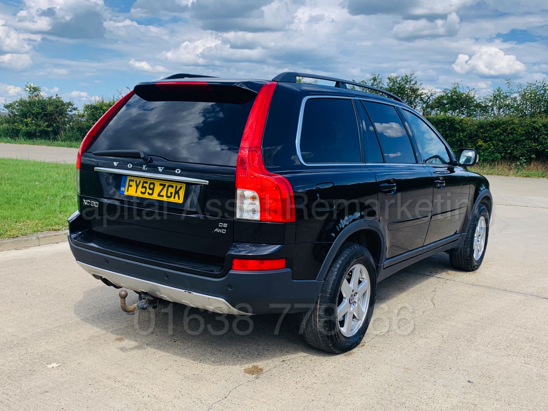 (On Sale) VOLVO XC90 *ACTIVE EDITION* 7 SEATER SUV (59 REG) '2.4 DIESEL - AUTO' *HUGE SPEC* (NO VAT) - Image 7 of 43