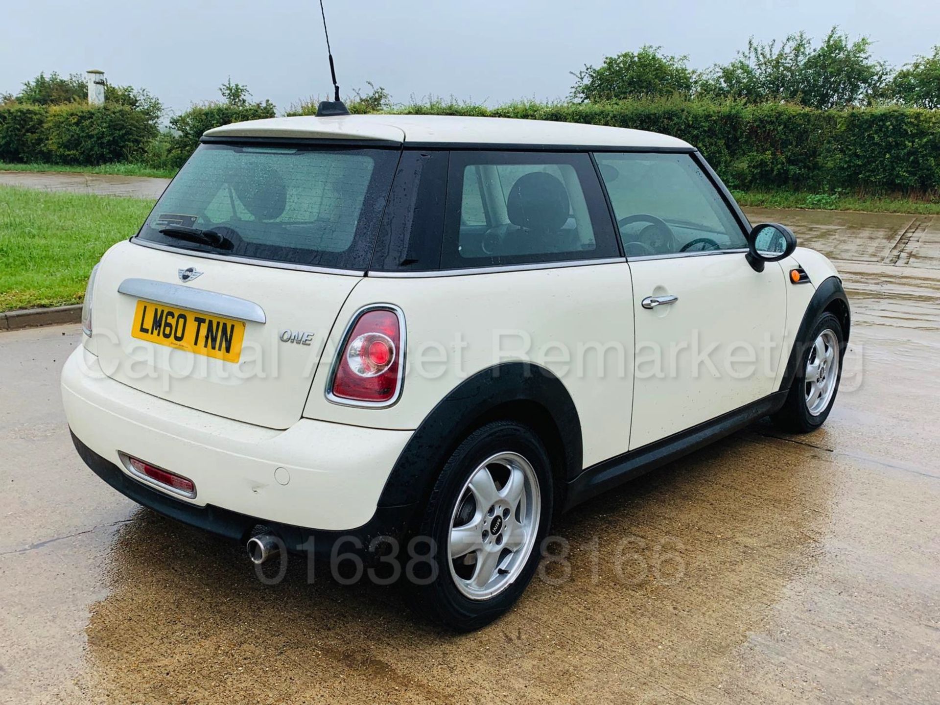 (On Sale) MINI *ONE EDITION* 3 DOOR HATCHBACK (60 REG) '1.6 PETROL - 6 SPEED' **AIR CON** (NO VAT) - Image 8 of 17