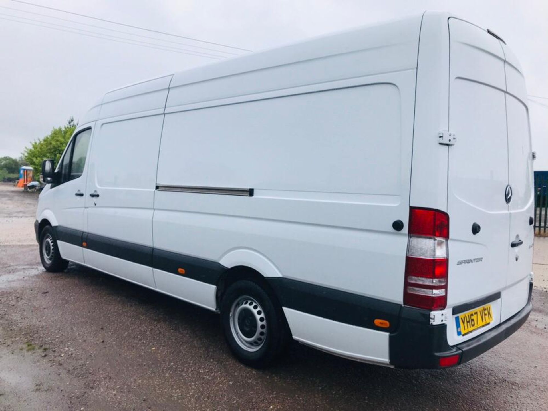 MERCEDES SPRINTER 314CDI "LWB" 4.2MTR - HIGH TOP - 2018 MODEL - 1 KEEPER - ONLY 44K MILES - WOW!!! - Image 5 of 19