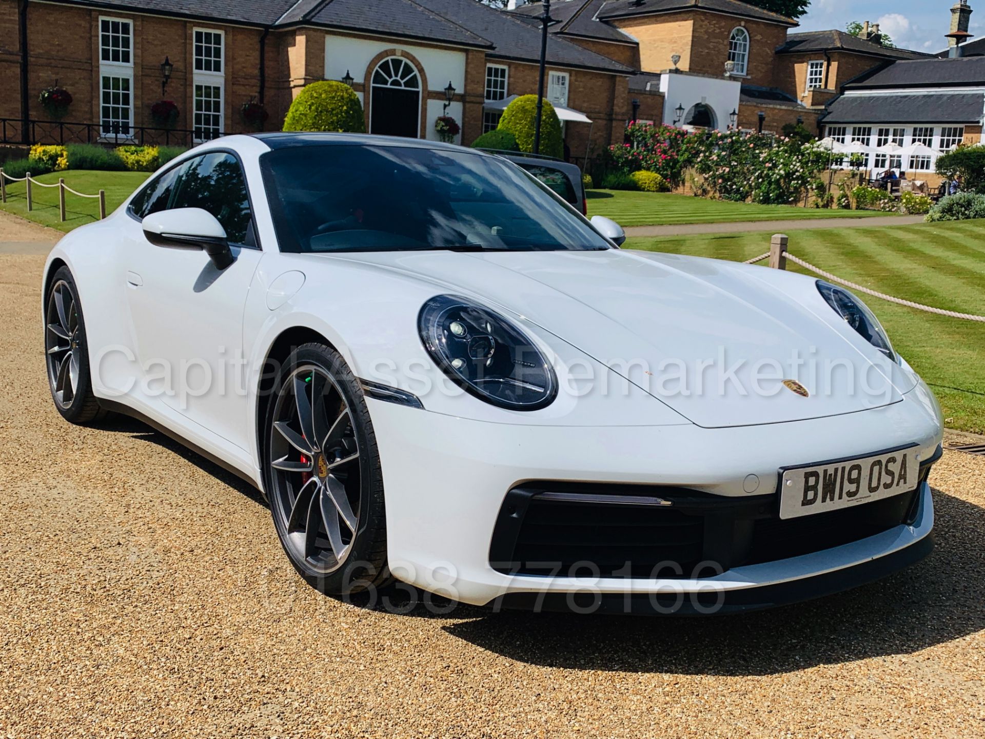 PORSCHE 911 *CARRERA S* (2019 - ALL NEW 992 MODEL) AUTO PDK - SAT NAV - CHRONO PACK *MASSIVE SPEC* - Image 7 of 87