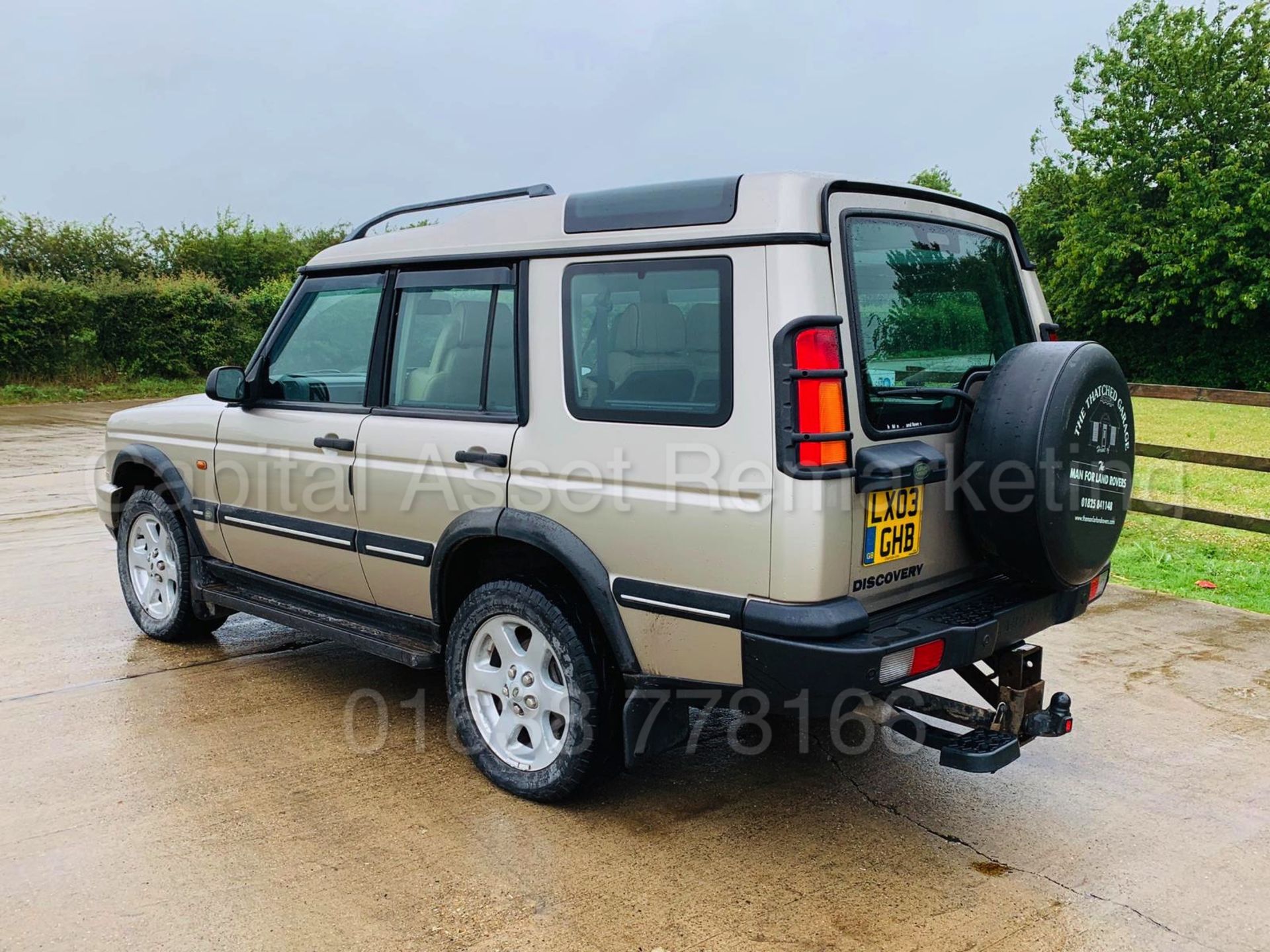 (On Sale) LAND ROVER DISCOVERY *7 SEATER SUV* (2003) 'TD5 - 138 BHP' *LEATHER - AIR CON* (NO VAT) - Image 6 of 47