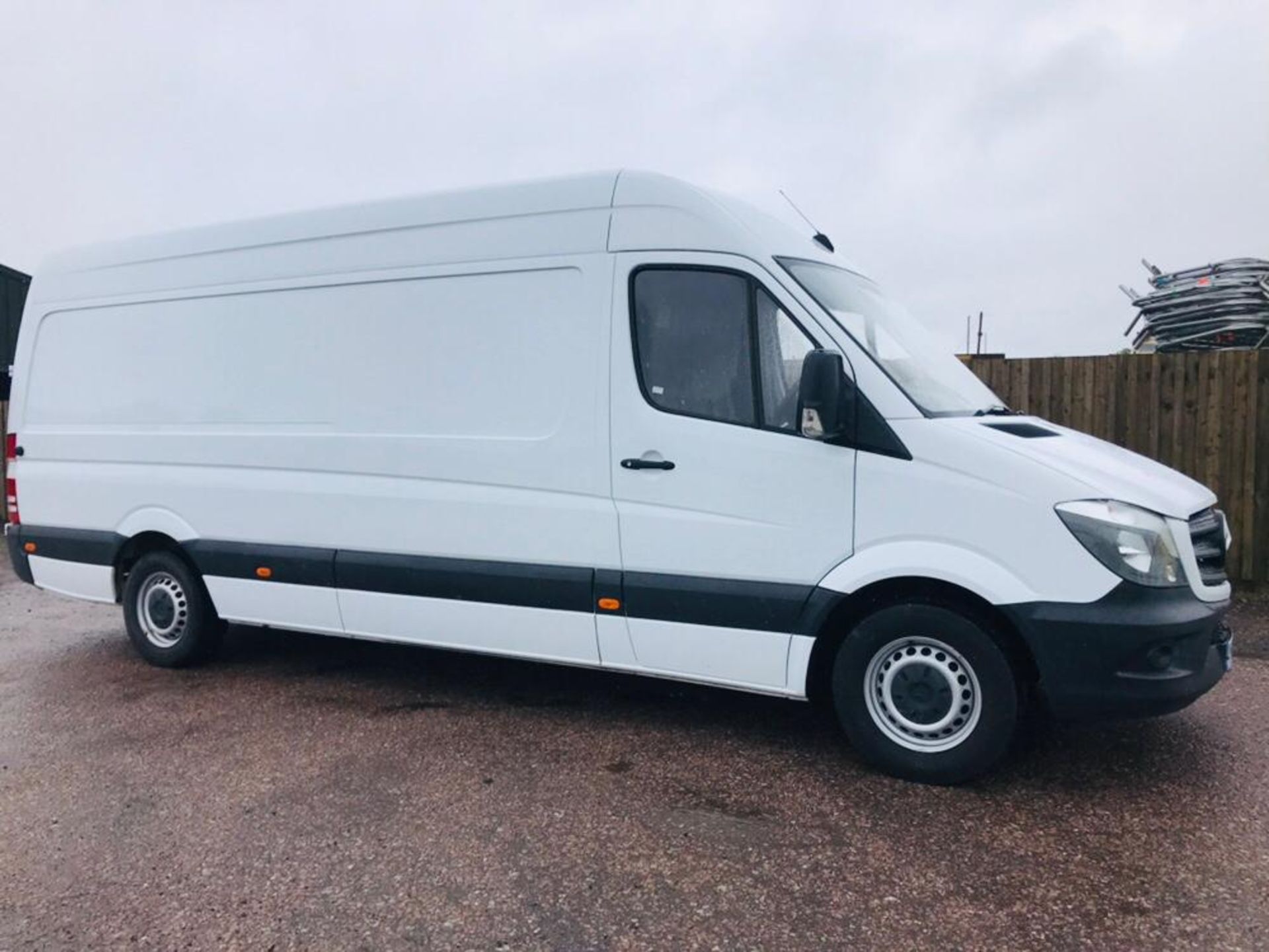 MERCEDES SPRINTER 314CDI "LWB" 4.2MTR - HIGH TOP - 2018 MODEL - 1 KEEPER - ONLY 44K MILES - WOW!!! - Image 9 of 19