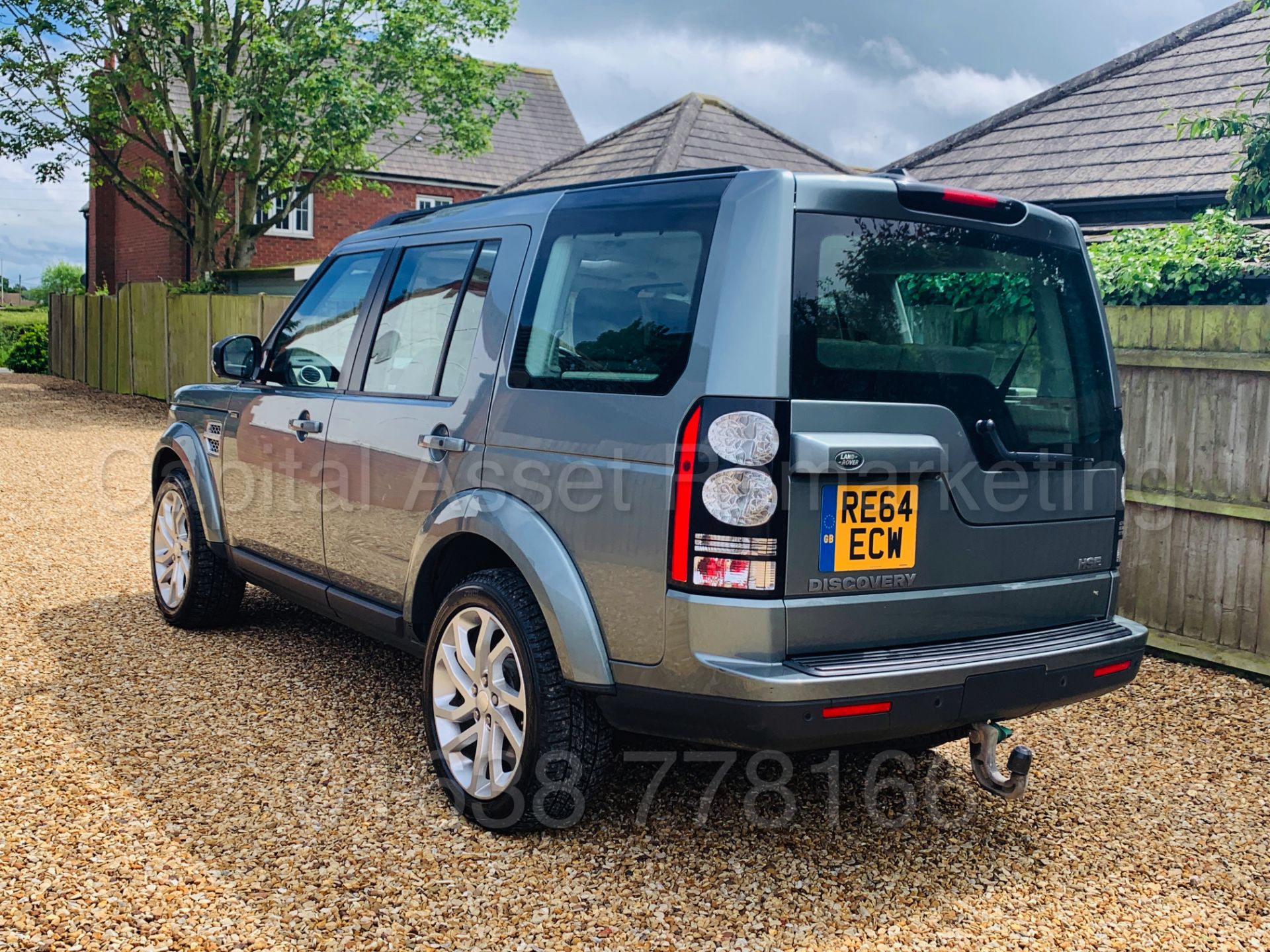 (On Sale) LAND ROVER DISCOVERY 4 *HSE* 7 SEATER SUV (64 REG) '3.0 SDV6 -8 SPEED AUTO' *MASSIVE SPEC* - Image 8 of 72