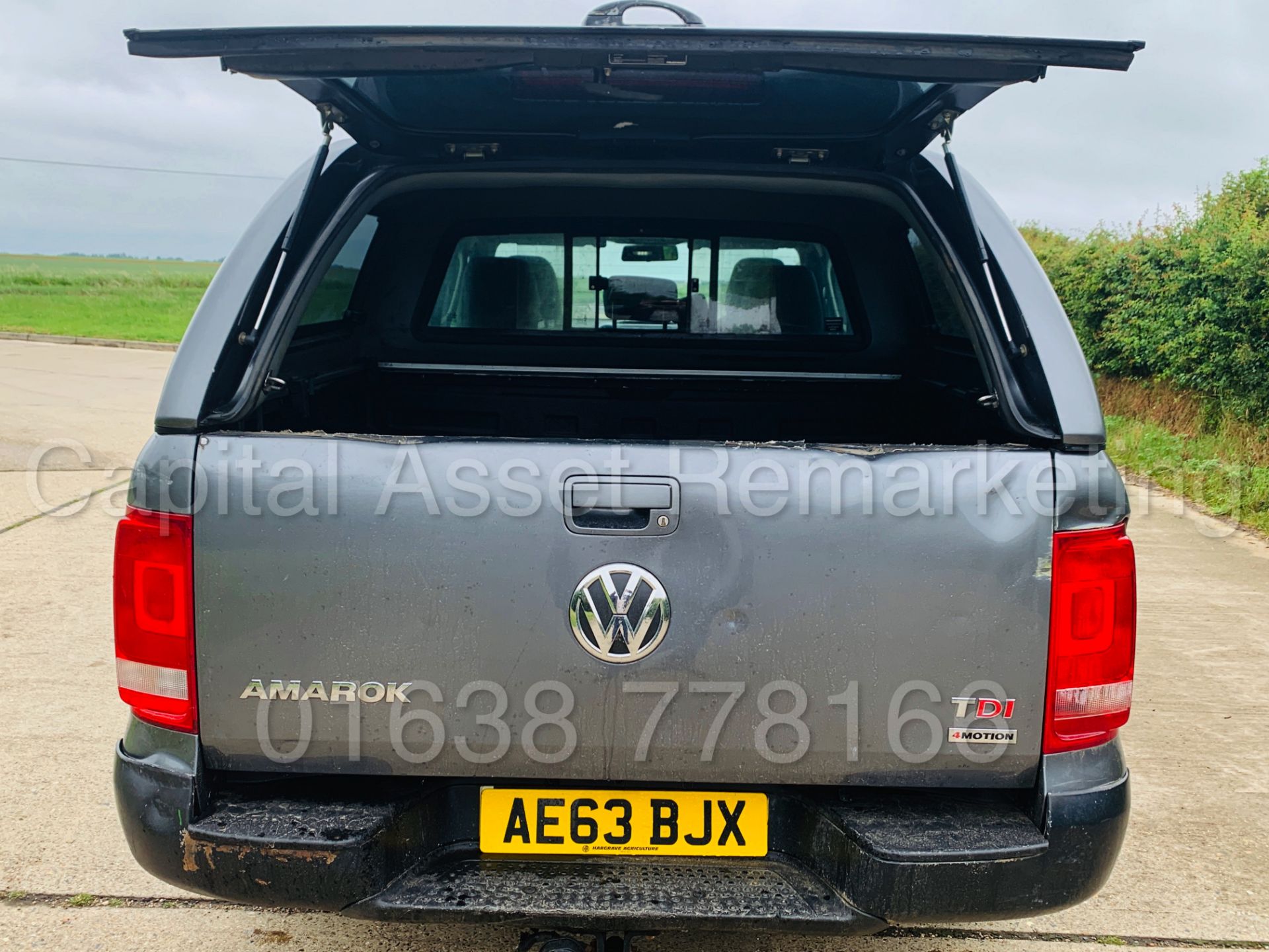 (On Sale) VOLKSWAGEN AMAROK *TRENDLINE* D/CAB PICK-UP (63 REG) '2.0 TDI -180 BHP-6 SPEED' *4-MOTION* - Image 23 of 39