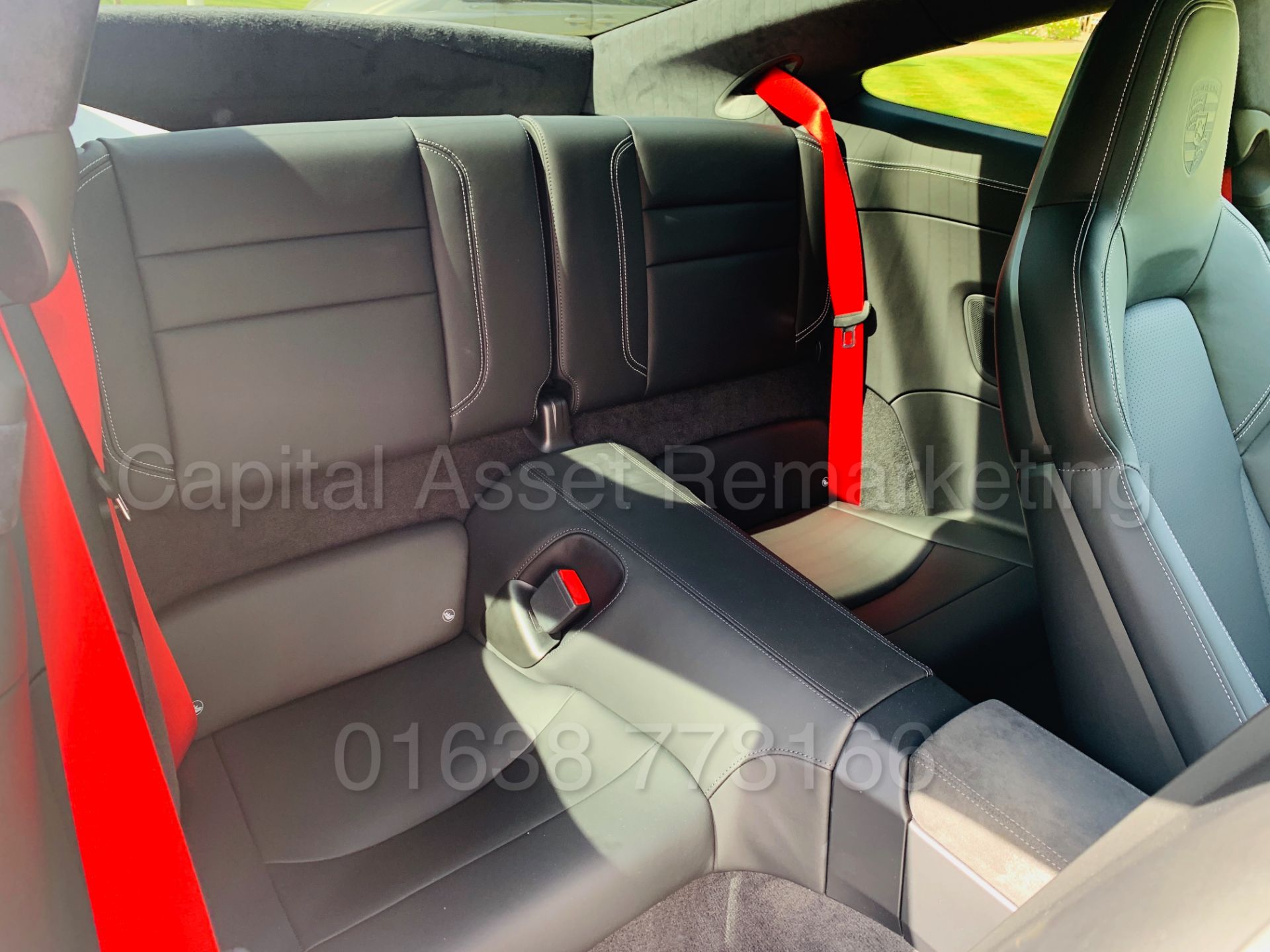 PORSCHE 911 *CARRERA S* (2019 - ALL NEW 992 MODEL) AUTO PDK - SAT NAV - CHRONO PACK *MASSIVE SPEC* - Image 55 of 87