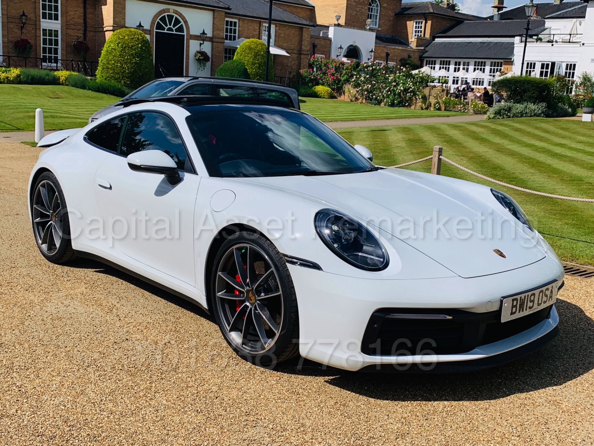 PORSCHE 911 *CARRERA S* (2019 - ALL NEW 992 MODEL) AUTO PDK - SAT NAV - CHRONO PACK *MASSIVE SPEC* - Image 4 of 87