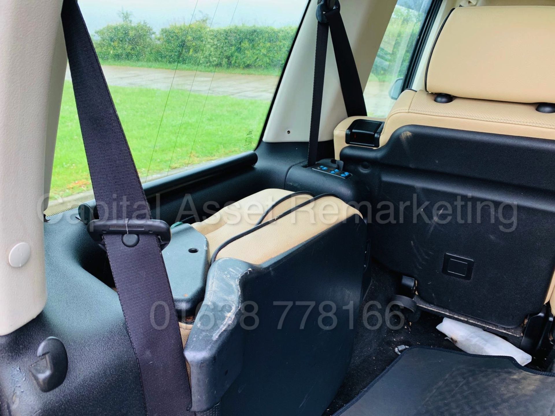 (On Sale) LAND ROVER DISCOVERY *7 SEATER SUV* (2003) 'TD5 - 138 BHP' *LEATHER - AIR CON* (NO VAT) - Image 30 of 47