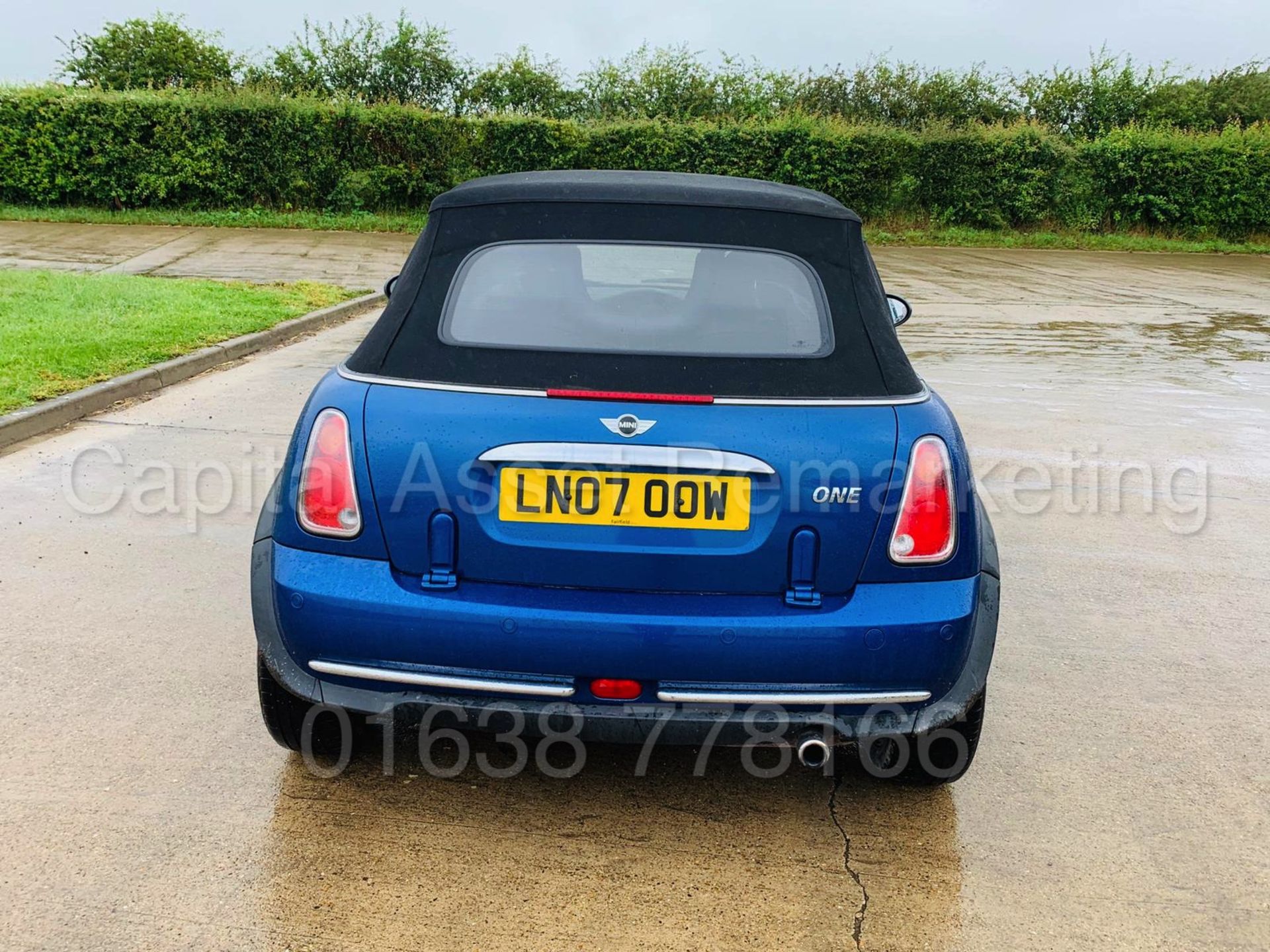 (On Sale) MINI ONE *CABRIOLET* 3 DOOR (2007) '1.6 PETROL - 90 BHP - 5 SPEED' *AIR CON* (NO VAT) - Image 7 of 22