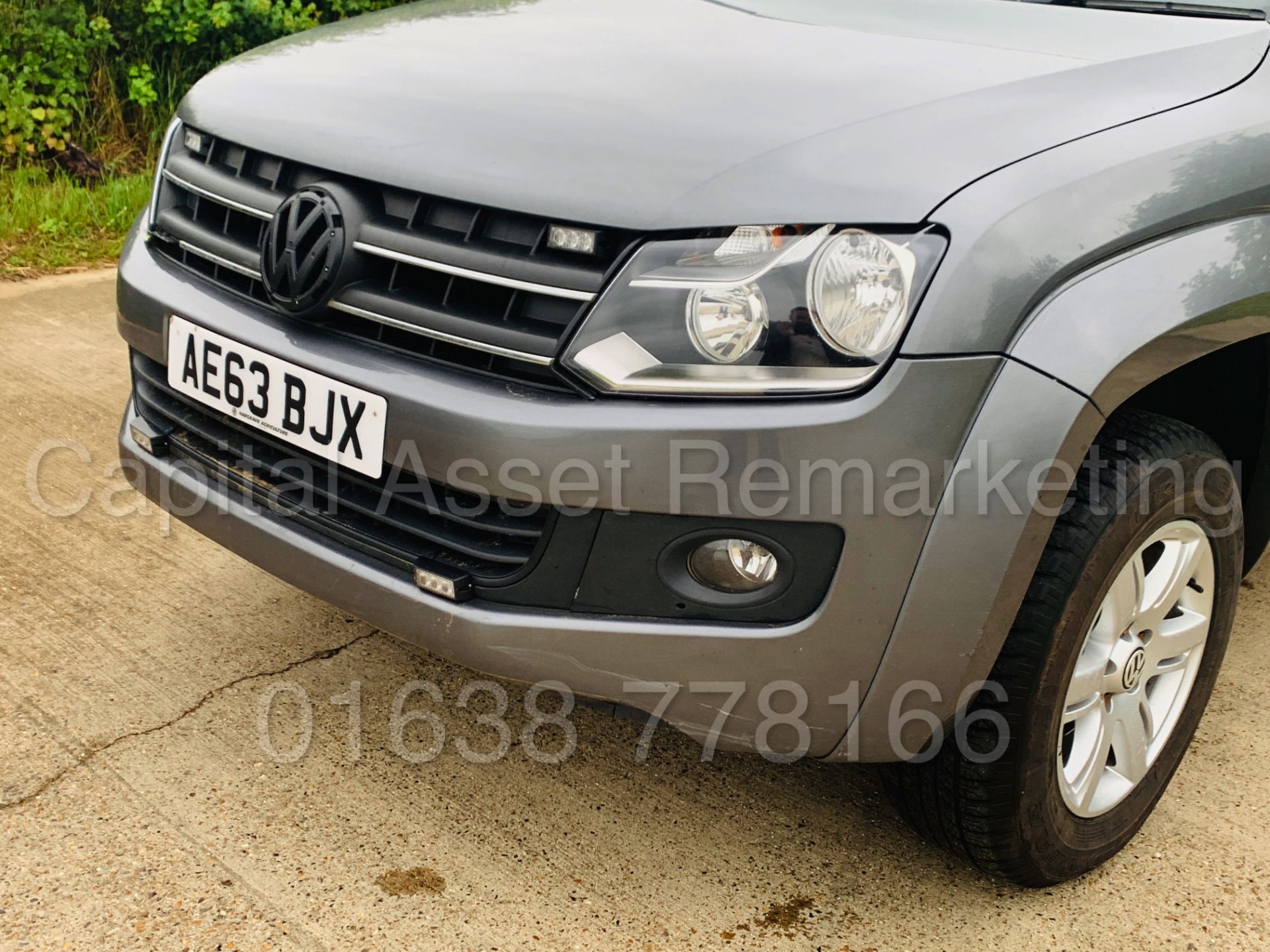 (On Sale) VOLKSWAGEN AMAROK *TRENDLINE* D/CAB PICK-UP (63 REG) '2.0 TDI -180 BHP-6 SPEED' *4-MOTION* - Image 14 of 39