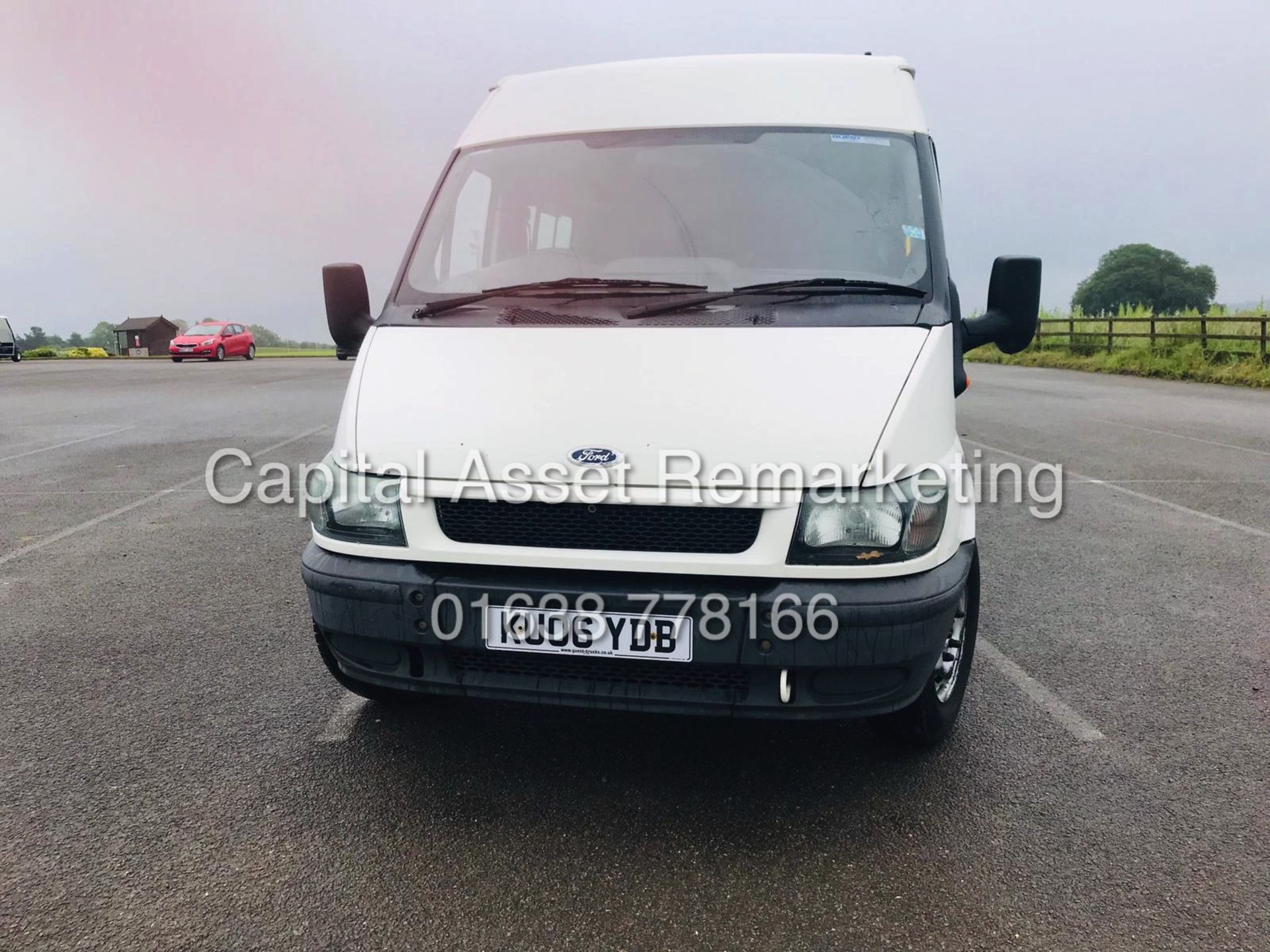 FORD TRANSIT 2.4TDCI "115BHP" T350 15 SEATER MINIBUS (06 REG) 1 OWNER - LOW MILEAGE - Image 2 of 20