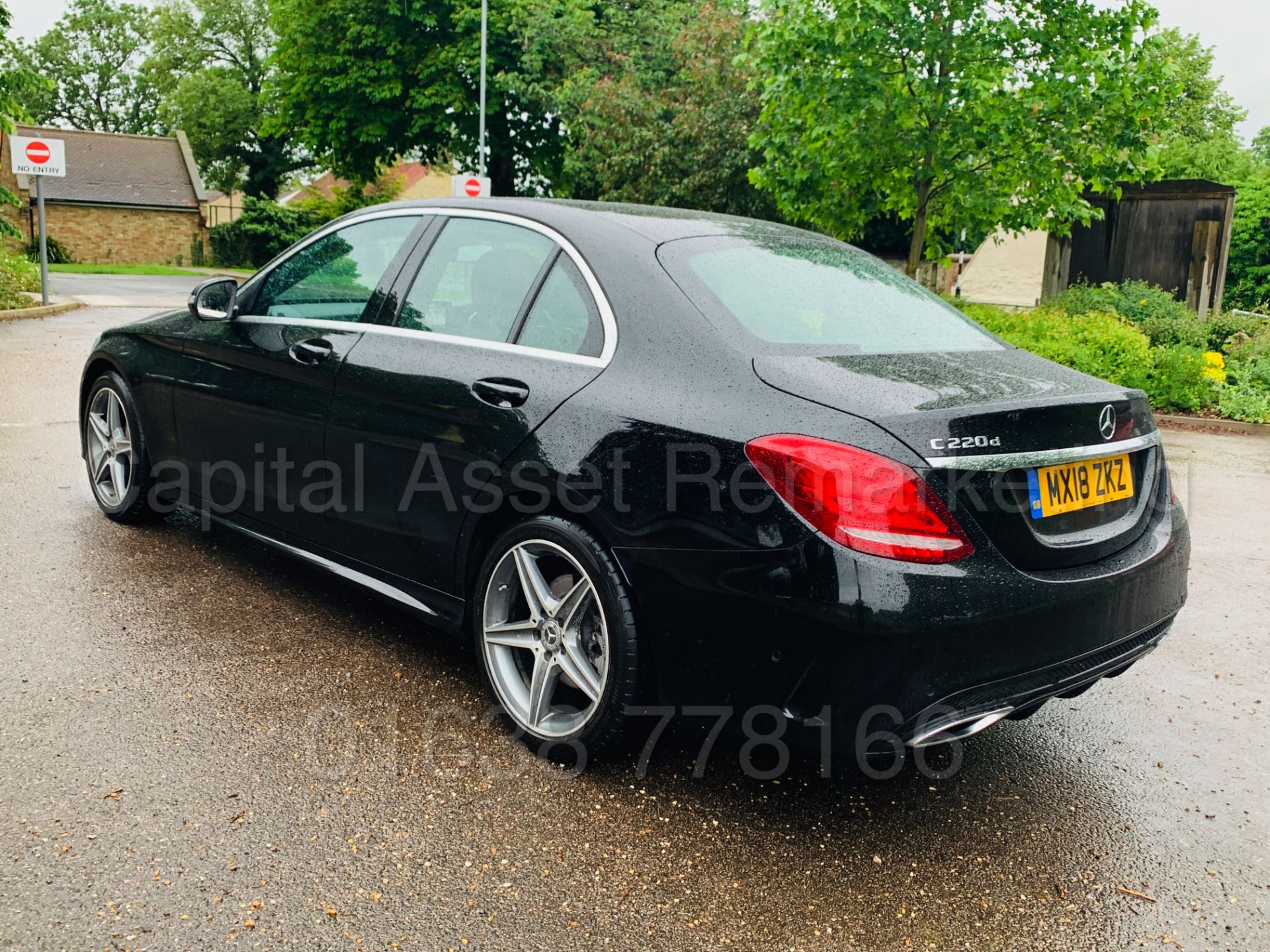 (On Sale) MERCEDES-BENZ C220D *AMG* SALOON (2018) '9G TRONIC AUTO - LEATHER -SAT NAV' *MASSIVE SPEC* - Image 9 of 62