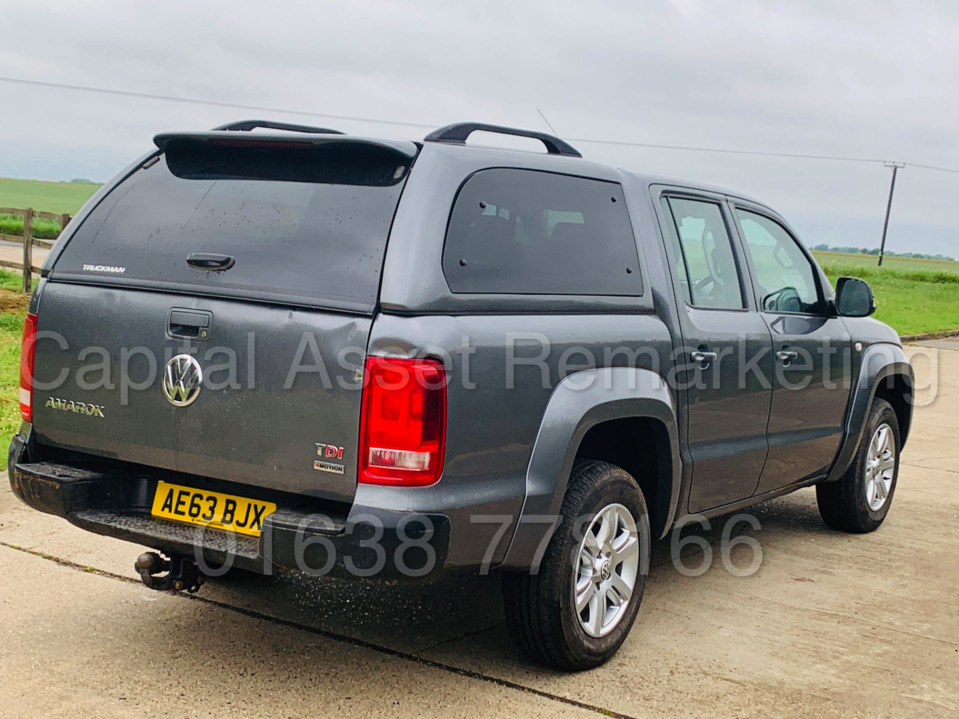 (On Sale) VOLKSWAGEN AMAROK *TRENDLINE* D/CAB PICK-UP (63 REG) '2.0 TDI -180 BHP-6 SPEED' *4-MOTION* - Image 7 of 39