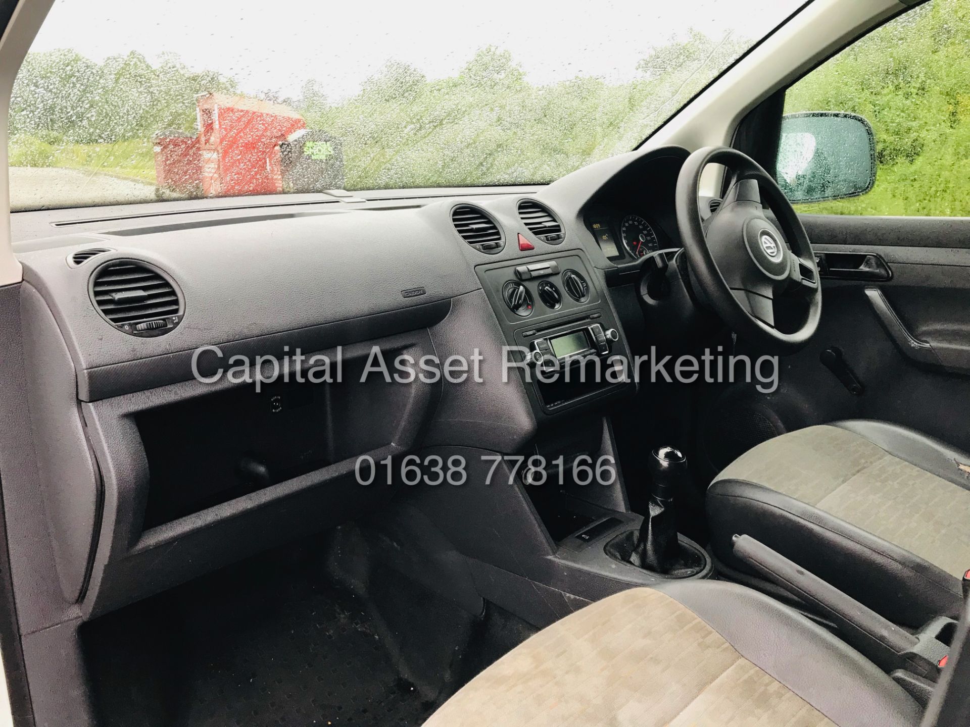 (ON SALE) VOLKSWAGEN CADDY 1.6TDI C20 (12 REG) SIDE LOADING DOOR - Image 8 of 11