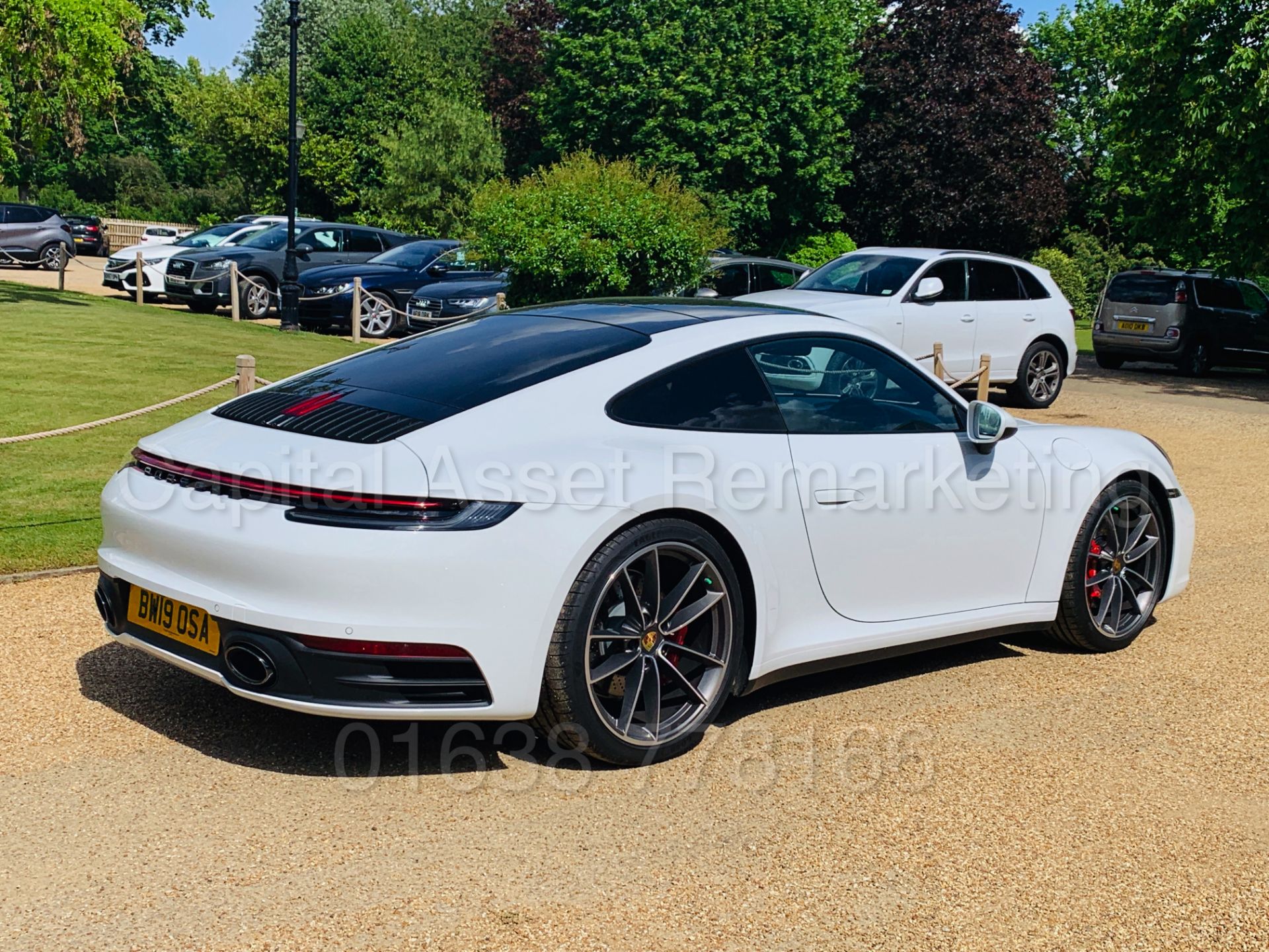 PORSCHE 911 *CARRERA S* (2019 - ALL NEW 992 MODEL) AUTO PDK - SAT NAV - CHRONO PACK *MASSIVE SPEC* - Image 29 of 87