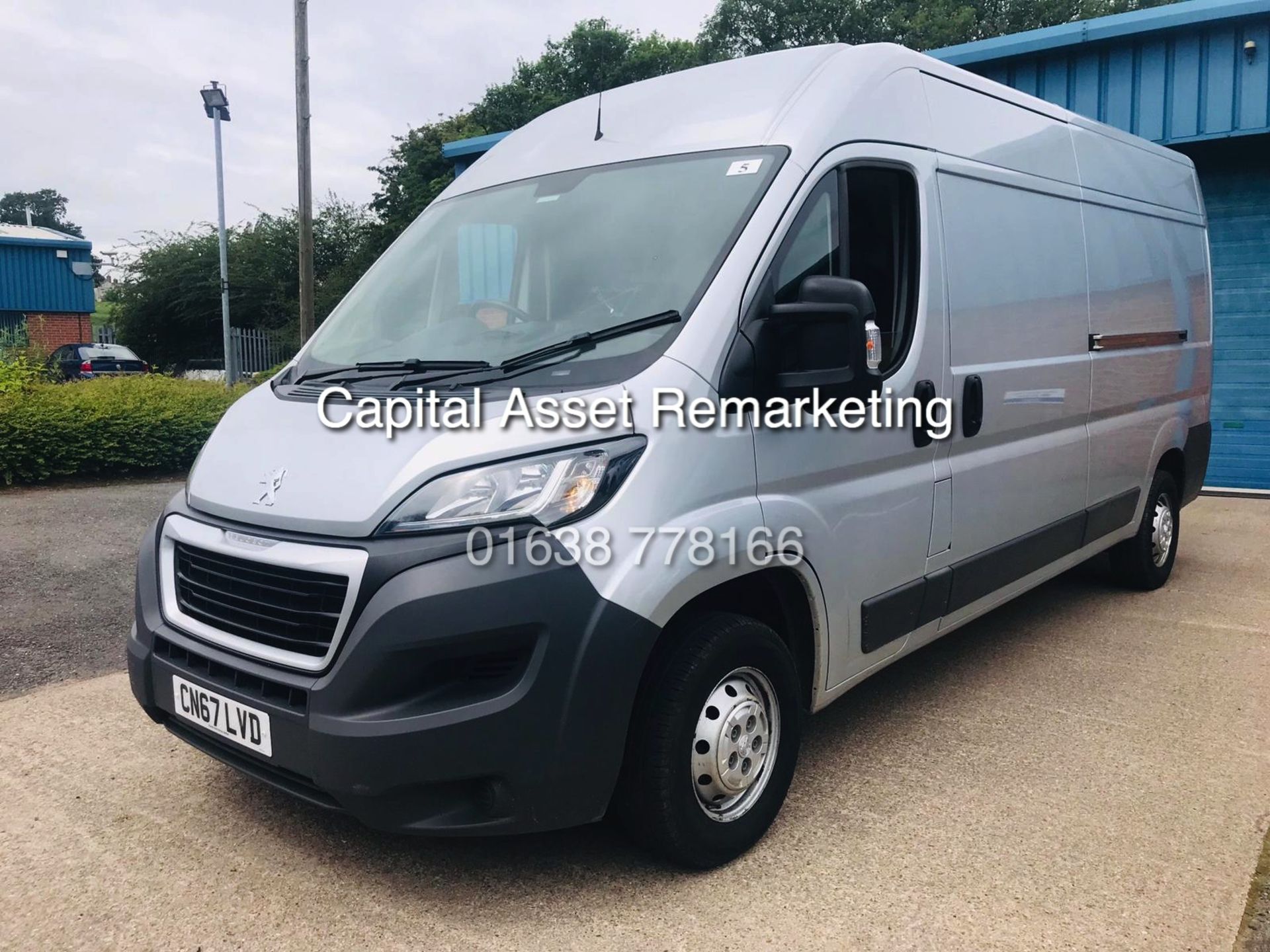 PEUGEOT BOXER 2.0HDI-BLUE "PROFESSIONAL" L3H2 LWB (2018 MODEL) 1 OWNER *AIR CON* SAT NAV - EURO 6 - Image 2 of 17