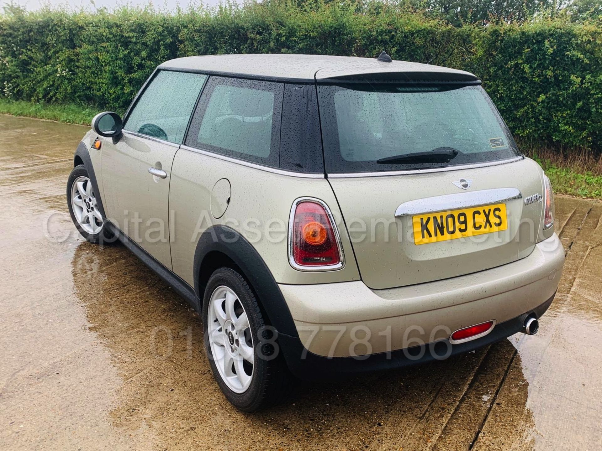 MINI COOPER D *3 DOOR HATCHBACK* (2009) '1.6 DIESEL - 6 SPEED' **AIR CON** (NO VAT) - Image 4 of 19