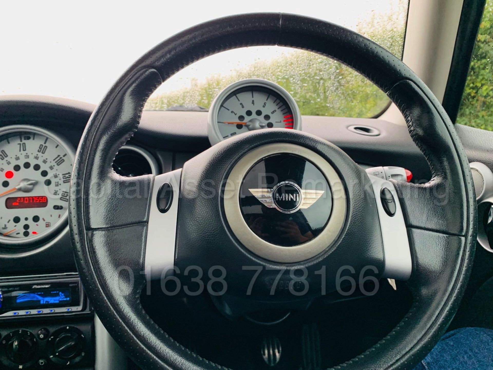 (On Sale) MINI COOPER S *JOHN COOPER WORKS* 3 DOOR (2014) '1.6 PETROL - 163 BHP' *TOP SPEC* (NO VAT) - Image 14 of 19