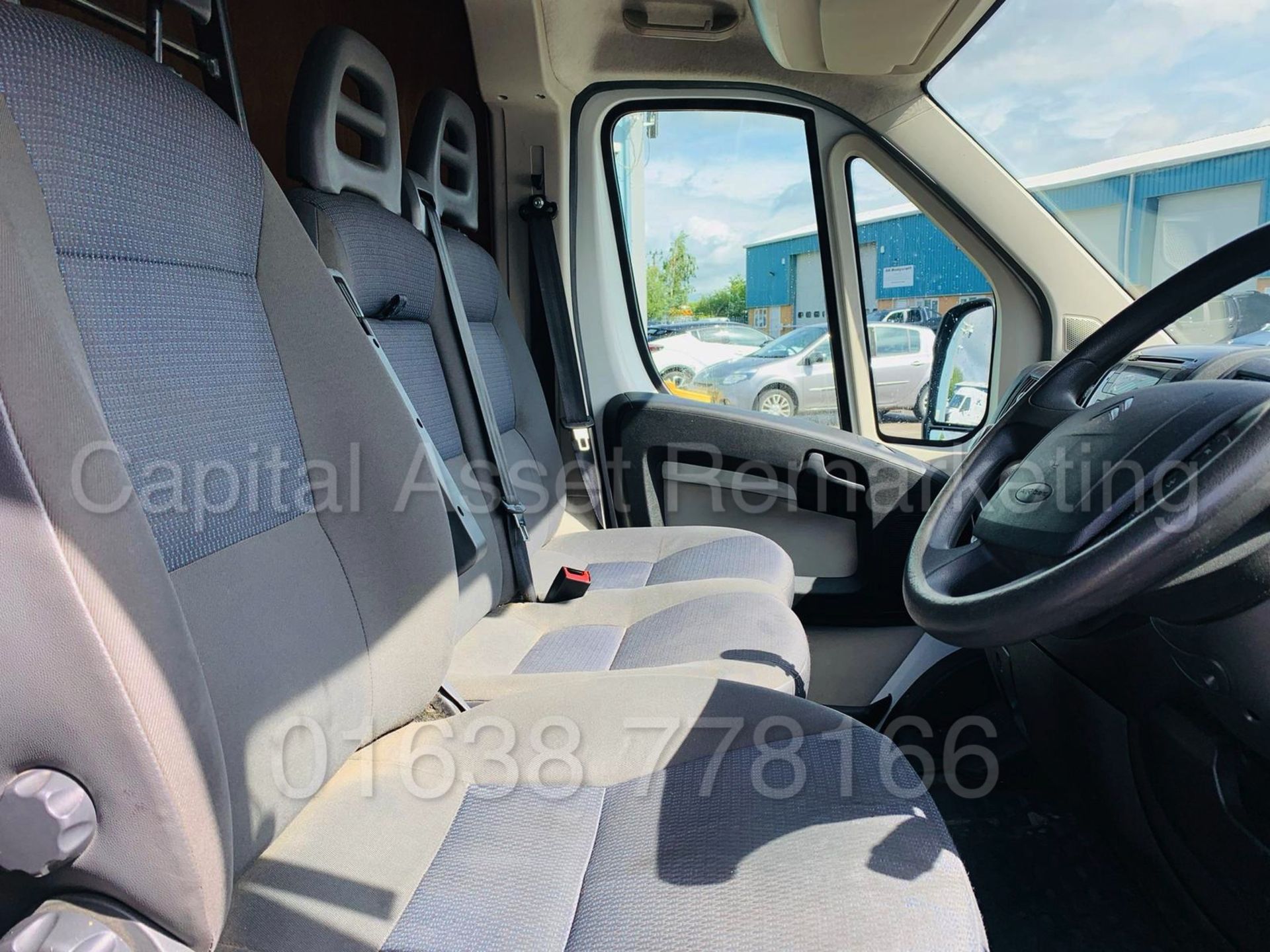 CITROEN RELAY 'L4 EXTRA LWB HI-ROOF' (2012) '2.2 HDI - 130 BHP - 6 SPEED' **LOW MILES** - Image 16 of 21