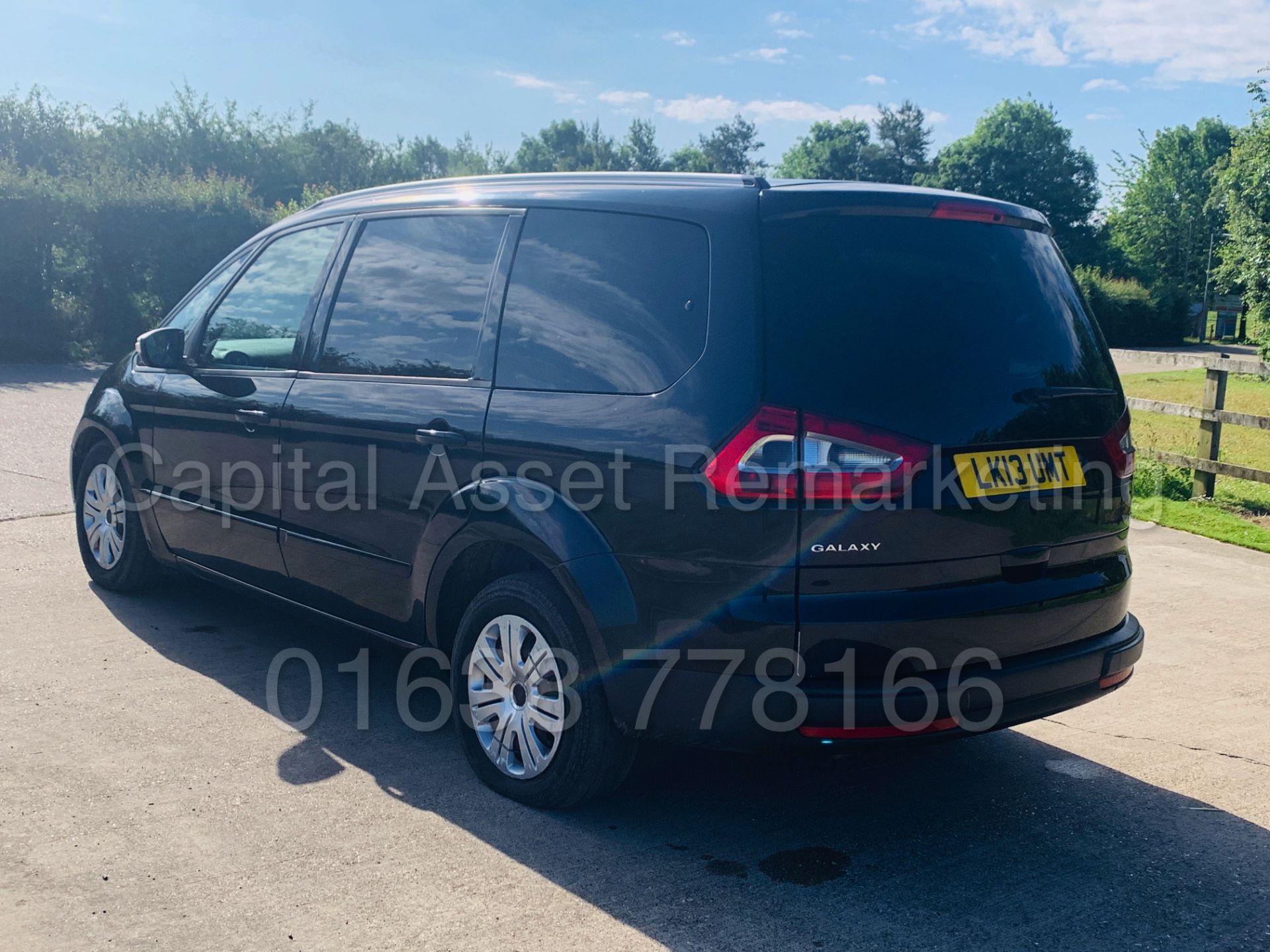 (ON SALE) FORD GALAXY *ZETEC* 7 SEATER MPV (2013) '2.0 TDCI - POWER SHIFT' (NO VAT - SAVE 20%) - Image 4 of 31