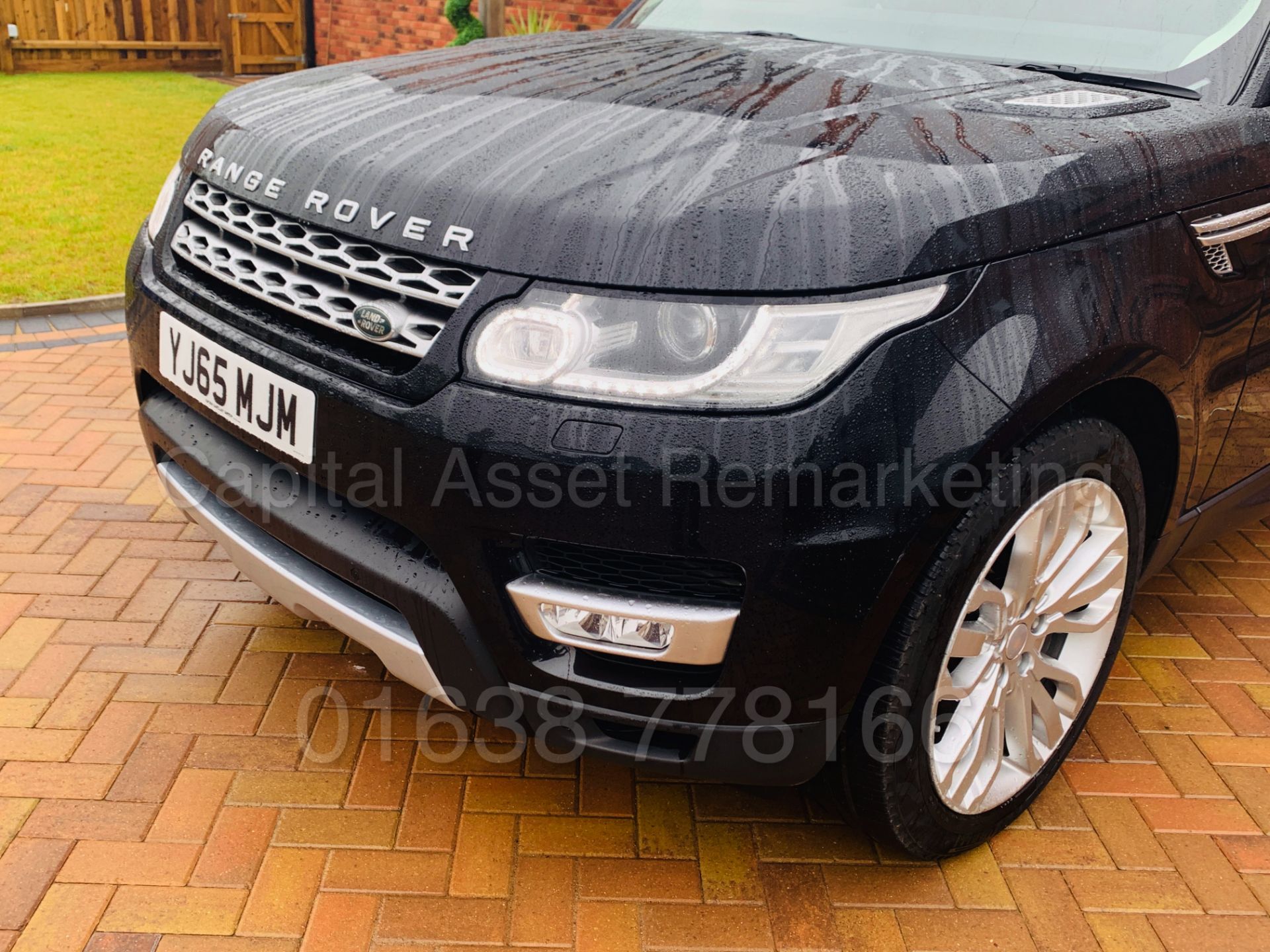 RANGE ROVER SPORT *HSE EDITION* (2016 MODEL) '3.0 SDV6 - 306 BHP - 8 SPEED AUTO' *HUGE SPEC* - Image 14 of 60