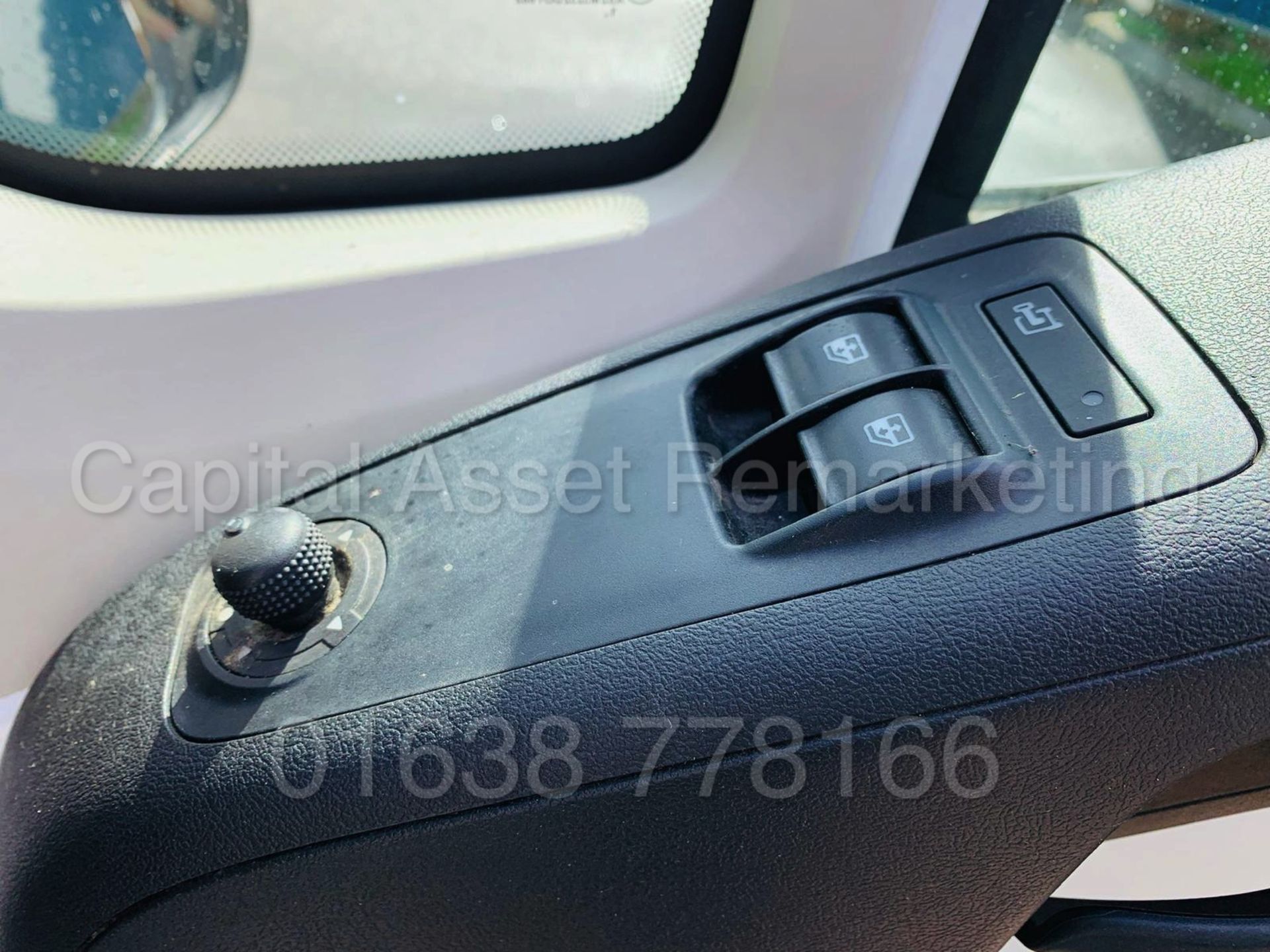 CITROEN RELAY 'L4 EXTRA LWB HI-ROOF' (2012) '2.2 HDI - 130 BHP - 6 SPEED' **LOW MILES** - Image 18 of 21