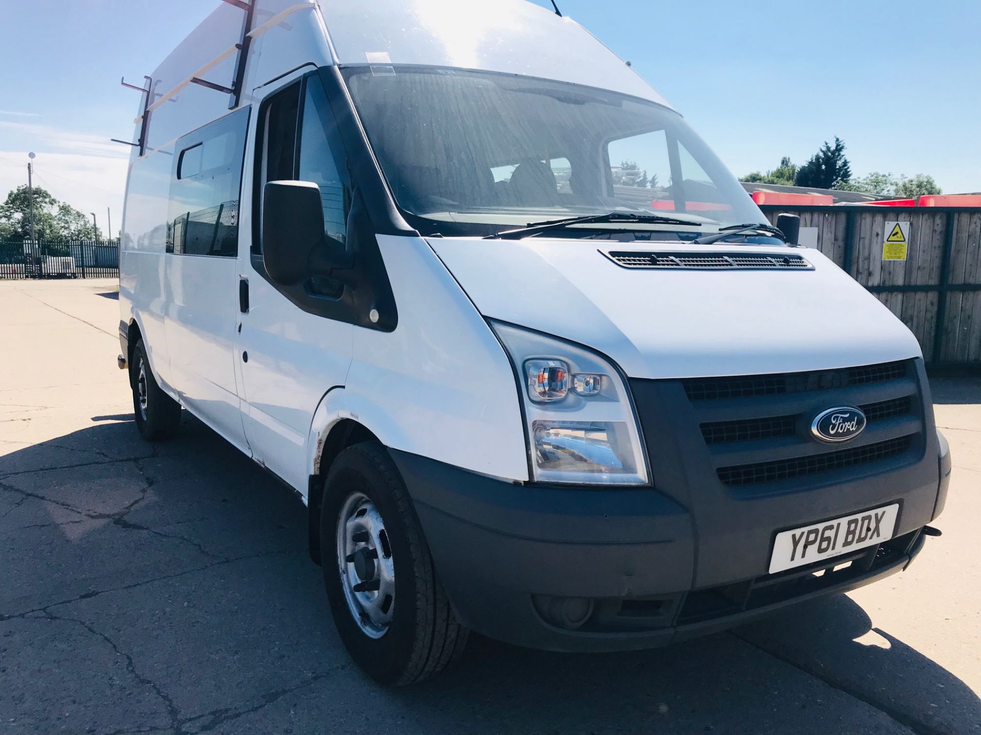 FORD TRANSIT 2.4TDCI T350 LWB (2012 MODEL) MESSING UNIT - FSH - 6 SEATER - MUST SEE - TAKE A LOOK - Image 2 of 16