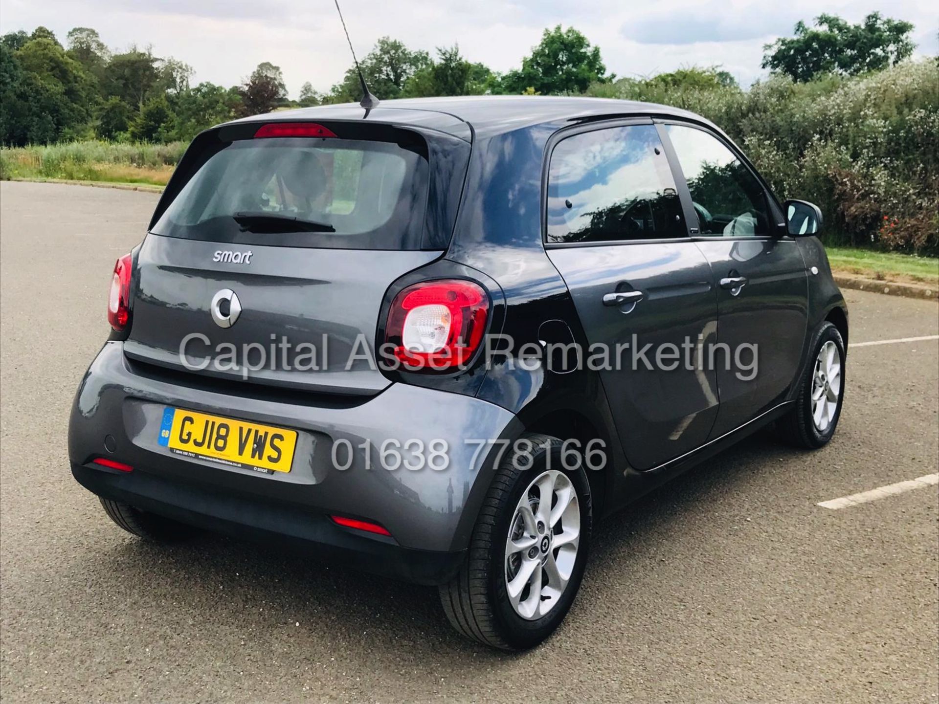 (ON SALE) MERCEDES SMART FORFOUR "PASSION" AUTO (2018-18 REG) 1 OWNER - LOW MILEAGE *AC & CLIMATE" - Image 10 of 35