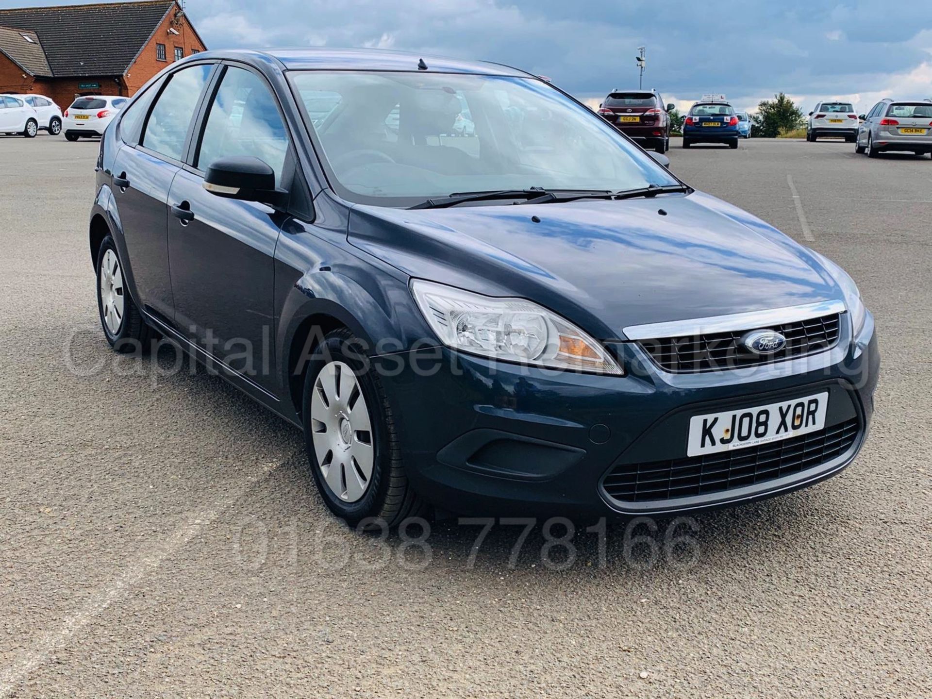 FORD FOCUS *5 DOOR CAR* (2008) '1.6 DIESEL - 90 BHP - 5 SPEED' **ULTRA LOW MILES** (FULL MOT) - Image 2 of 25