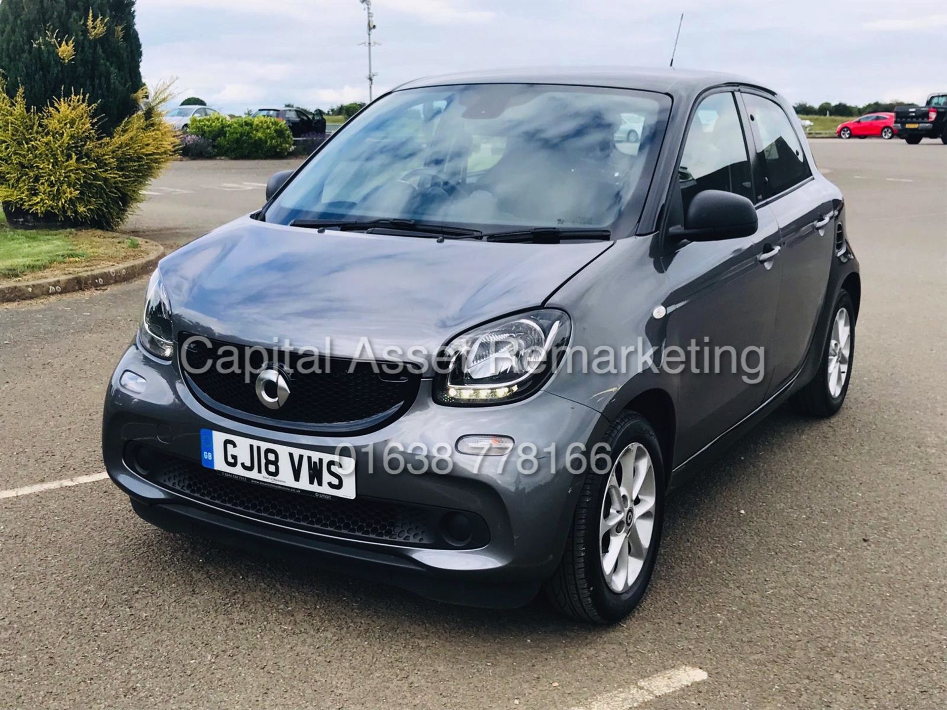 (ON SALE) MERCEDES SMART FORFOUR "PASSION" AUTO (2018-18 REG) 1 OWNER - LOW MILEAGE *AC & CLIMATE" - Image 5 of 35