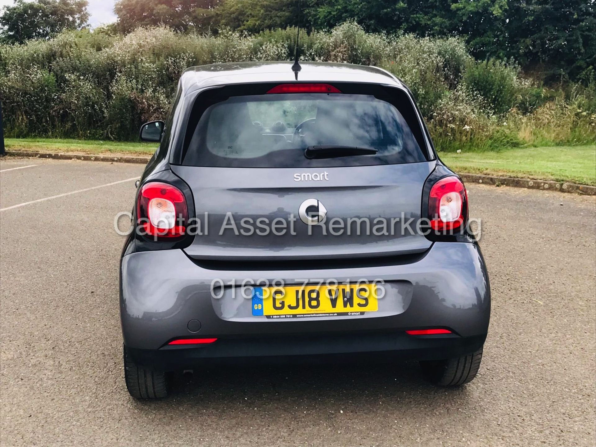 (ON SALE) MERCEDES SMART FORFOUR "PASSION" AUTO (2018-18 REG) 1 OWNER - LOW MILEAGE *AC & CLIMATE" - Image 9 of 35