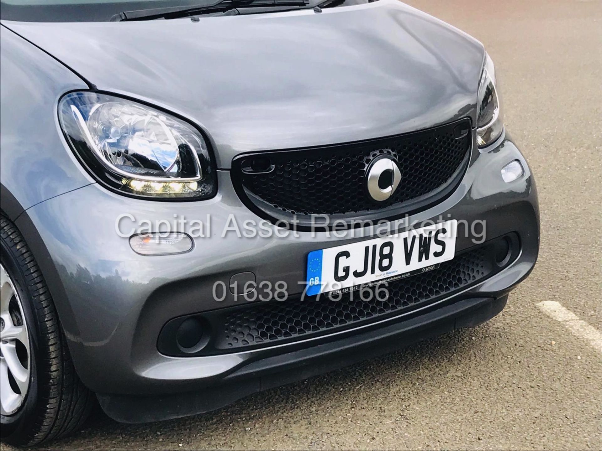 (ON SALE) MERCEDES SMART FORFOUR "PASSION" AUTO (2018-18 REG) 1 OWNER - LOW MILEAGE *AC & CLIMATE" - Image 3 of 35