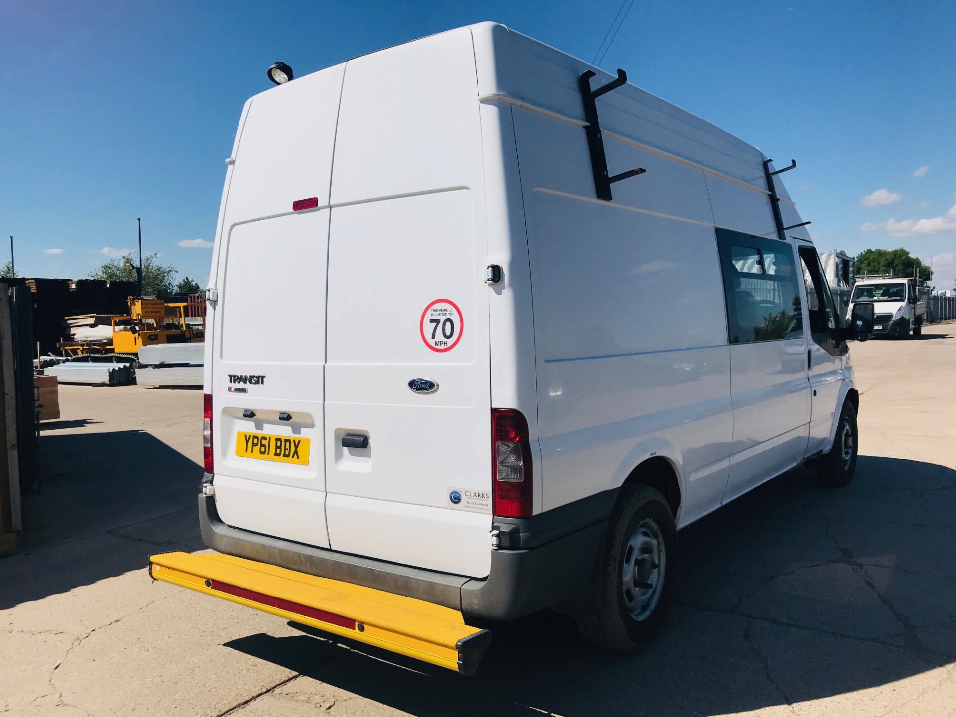 FORD TRANSIT 2.4TDCI T350 LWB (2012 MODEL) MESSING UNIT - FSH - 6 SEATER - MUST SEE - TAKE A LOOK - Image 7 of 16