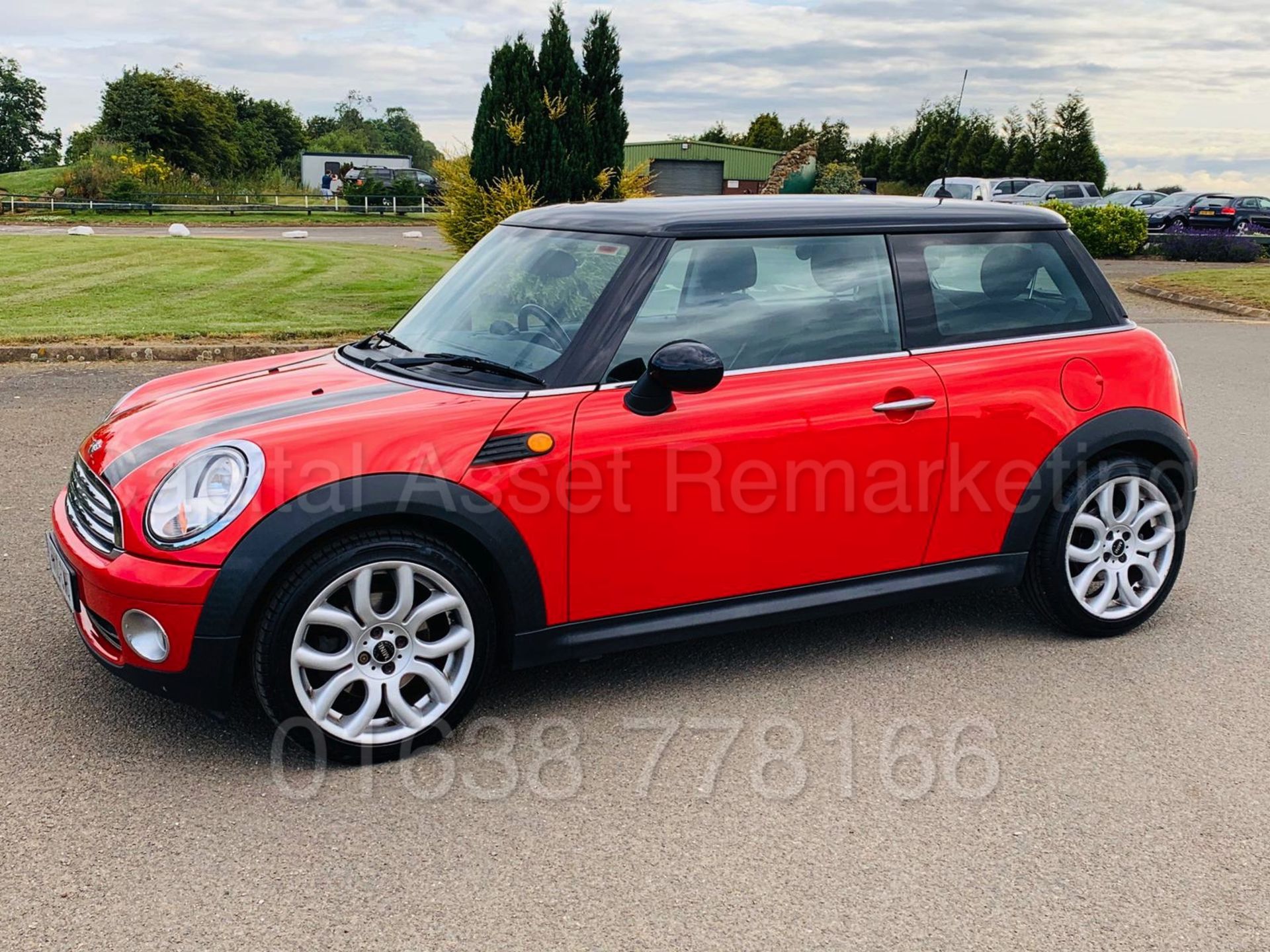 (On Sale) MINI COOPER *3 DOOR HATCHBACK* (2010) '1.6 PETROL - 122 BHP - 6 SPEED' *AIR CON* (NO VAT) - Image 6 of 33