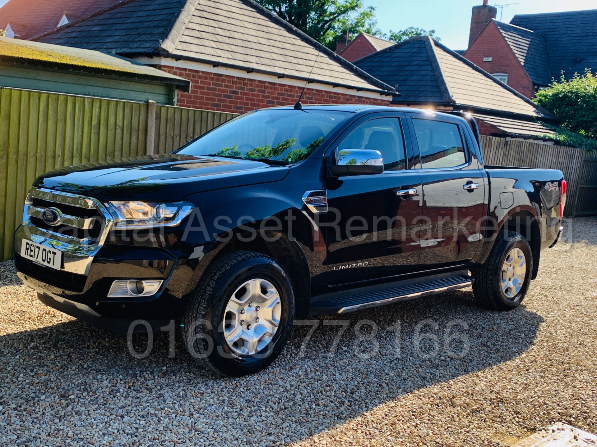 (On Sale) FORD RANGER *LIMITED* D/CAB (2017) '3.2 TDCI - 200 BHP-AUTO' *LEATHER - SAT NAV* (1 OWNER) - Image 5 of 49