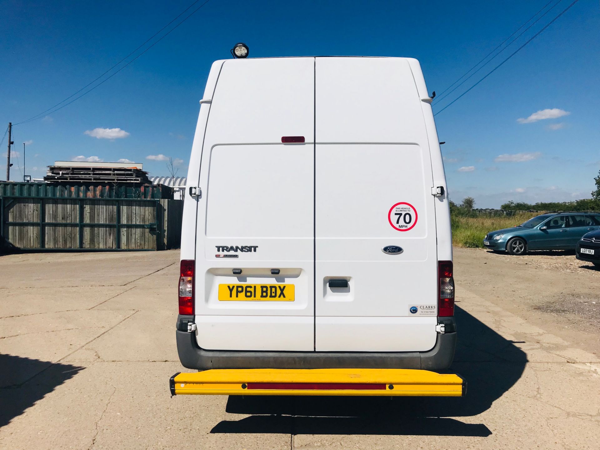 FORD TRANSIT 2.4TDCI T350 LWB (2012 MODEL) MESSING UNIT - FSH - 6 SEATER - MUST SEE - TAKE A LOOK - Image 6 of 16