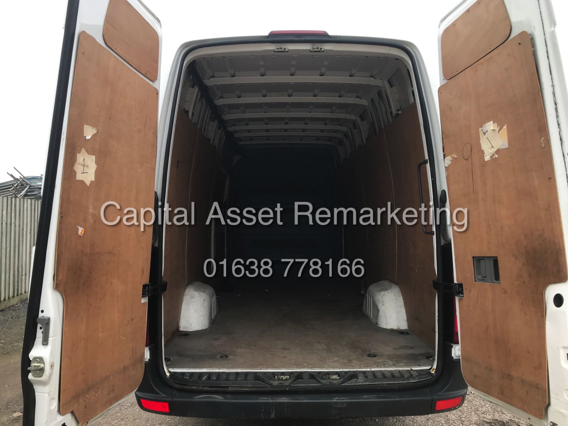 ON SALE VOLKSWAGEN CRAFTER 2.0TDI CR35 LWB / HI TOP (2016 MODEL) FSH - CRUISE - ELEC PACK - - Image 13 of 15