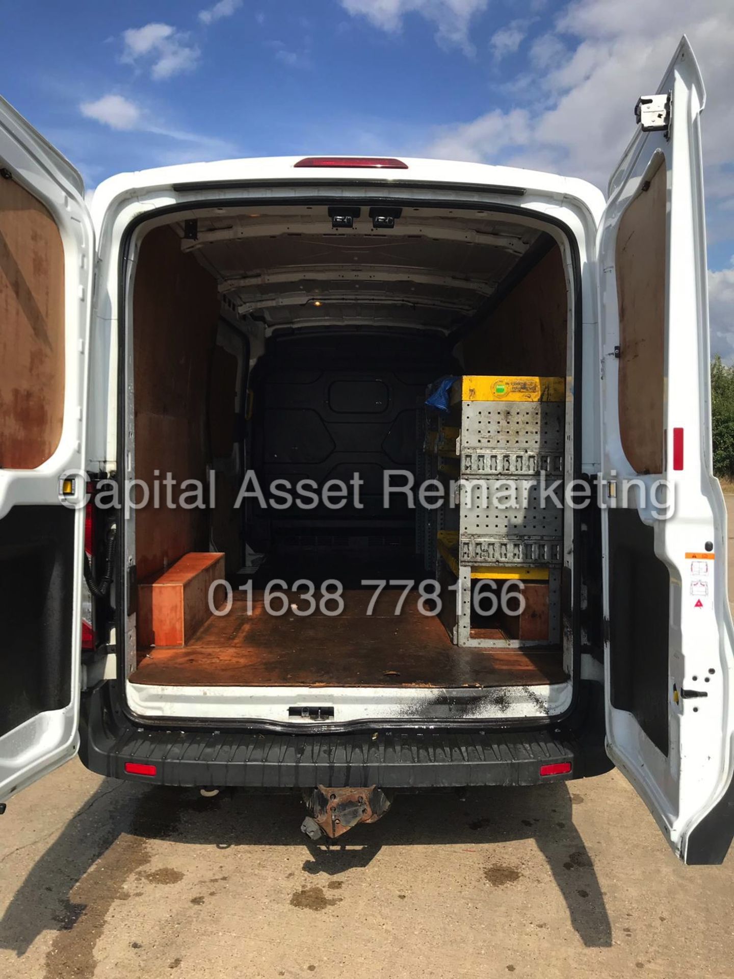 FORD TRANSIT 2.2TDCI "125BHP - 6 SPEED" 350 (15 REG - NEW SHAPE) - Image 5 of 9