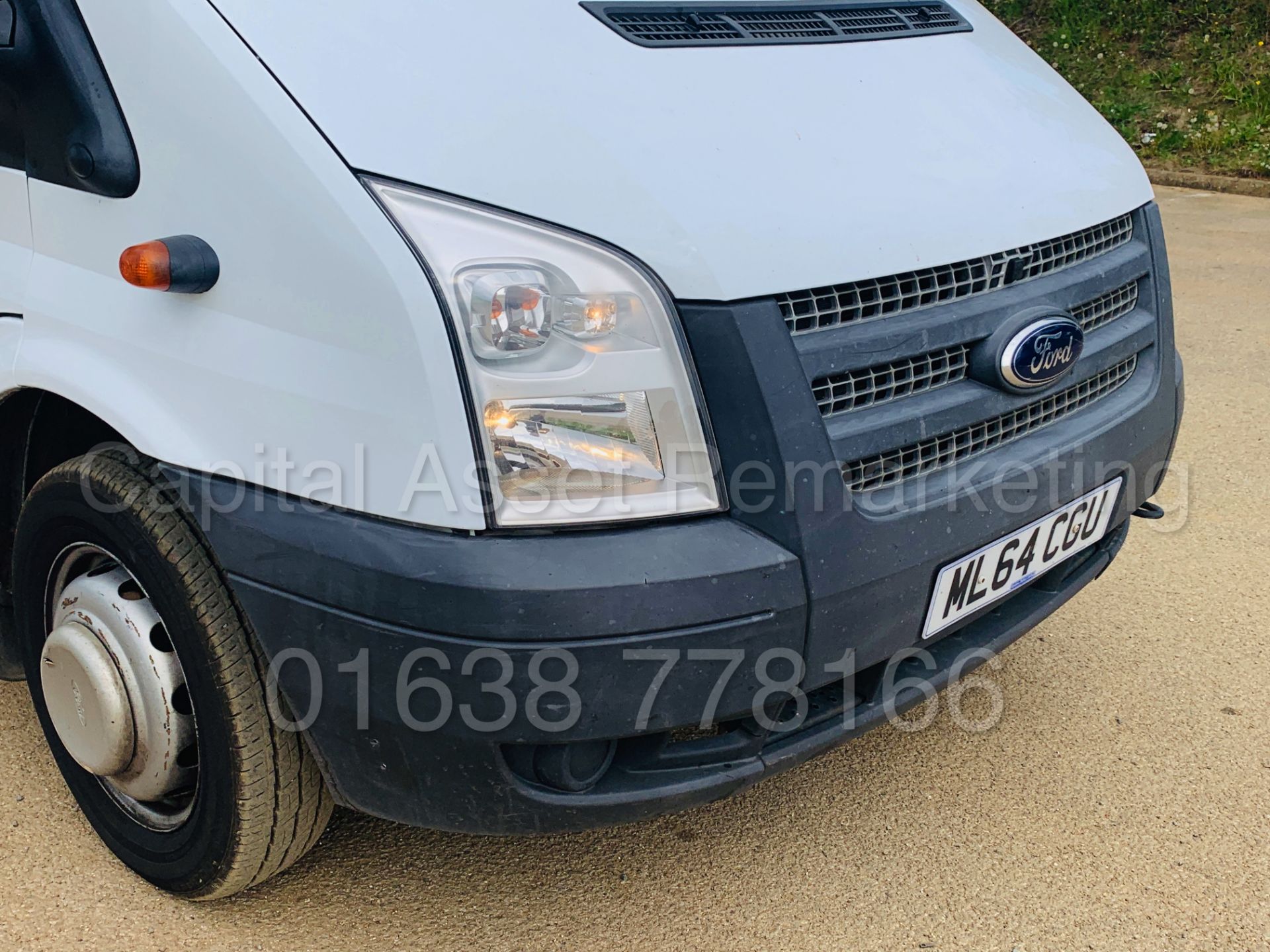 FORD TRANSIT T330 RWD *LWB - D/CAB DROPSIDE* (2015 MODEL) '2.2 TDCI - 125 BHP - 6 SPEED' *TAIL-LIFT* - Image 13 of 36