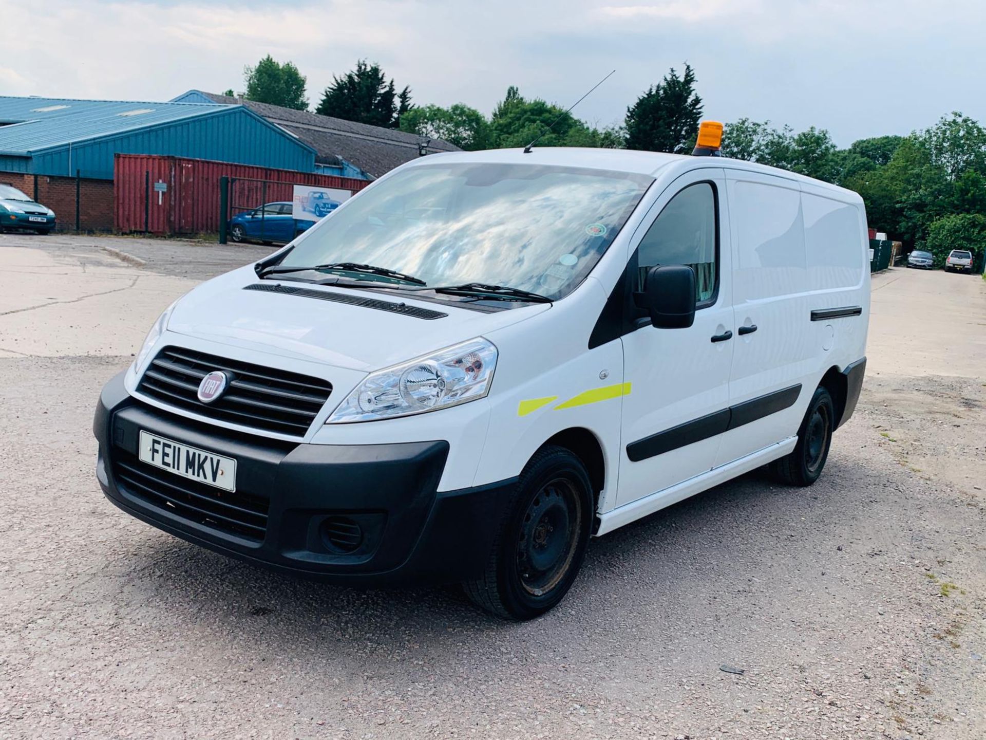 On Sale FIAT SCUDO 2.0JTD LWB - AIR CON -11 REG -1 KEEPER - FITTED REAR WORK / STORAGE SHELVING - Image 2 of 27