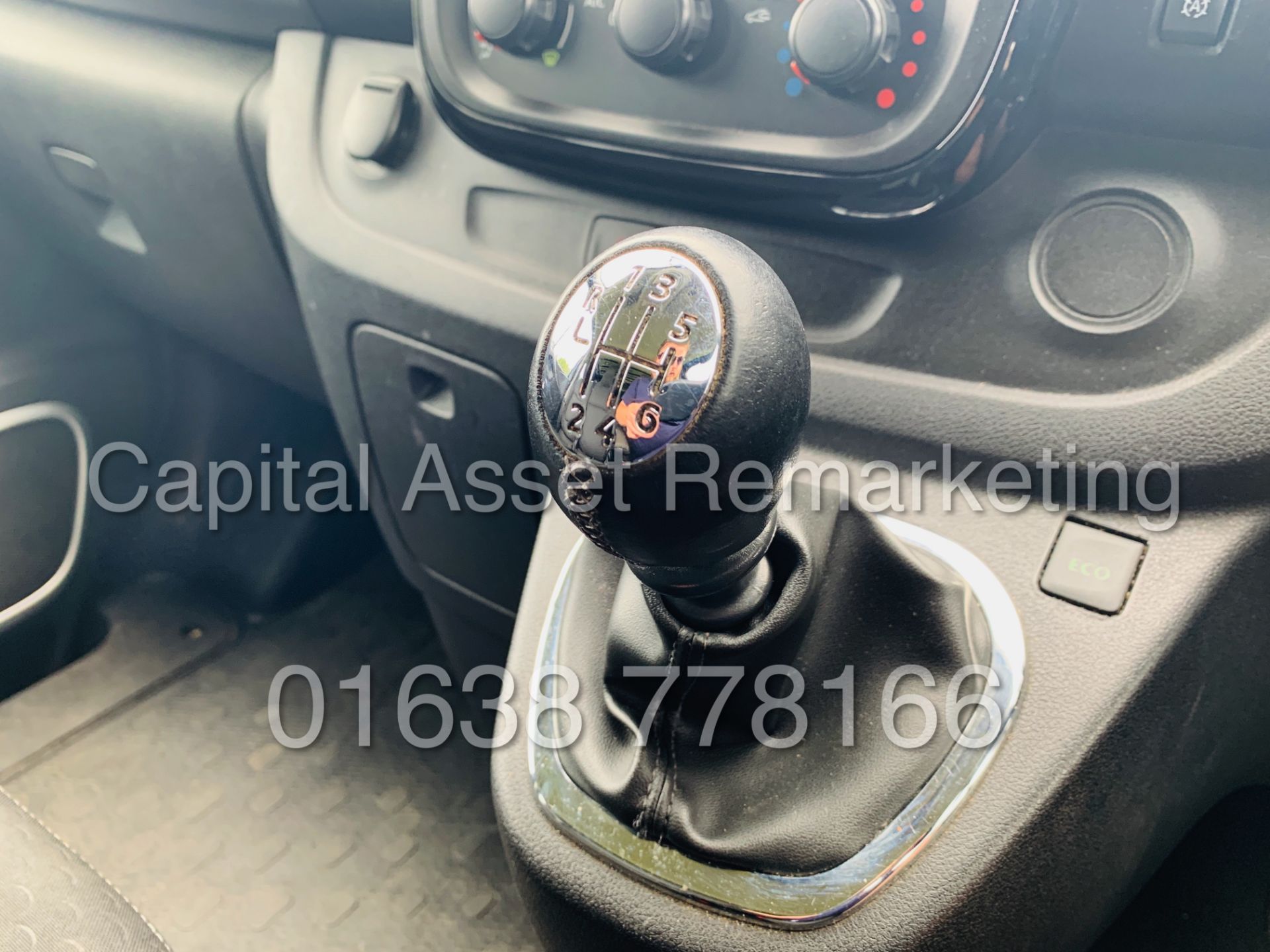 (On Sale) VAUXHALL VIVARO *SPORTIVE* CREW VAN (66 REG) '1.6 CDTI - 125 BHP -6 SPEED' *LOW MILES* - Image 31 of 37