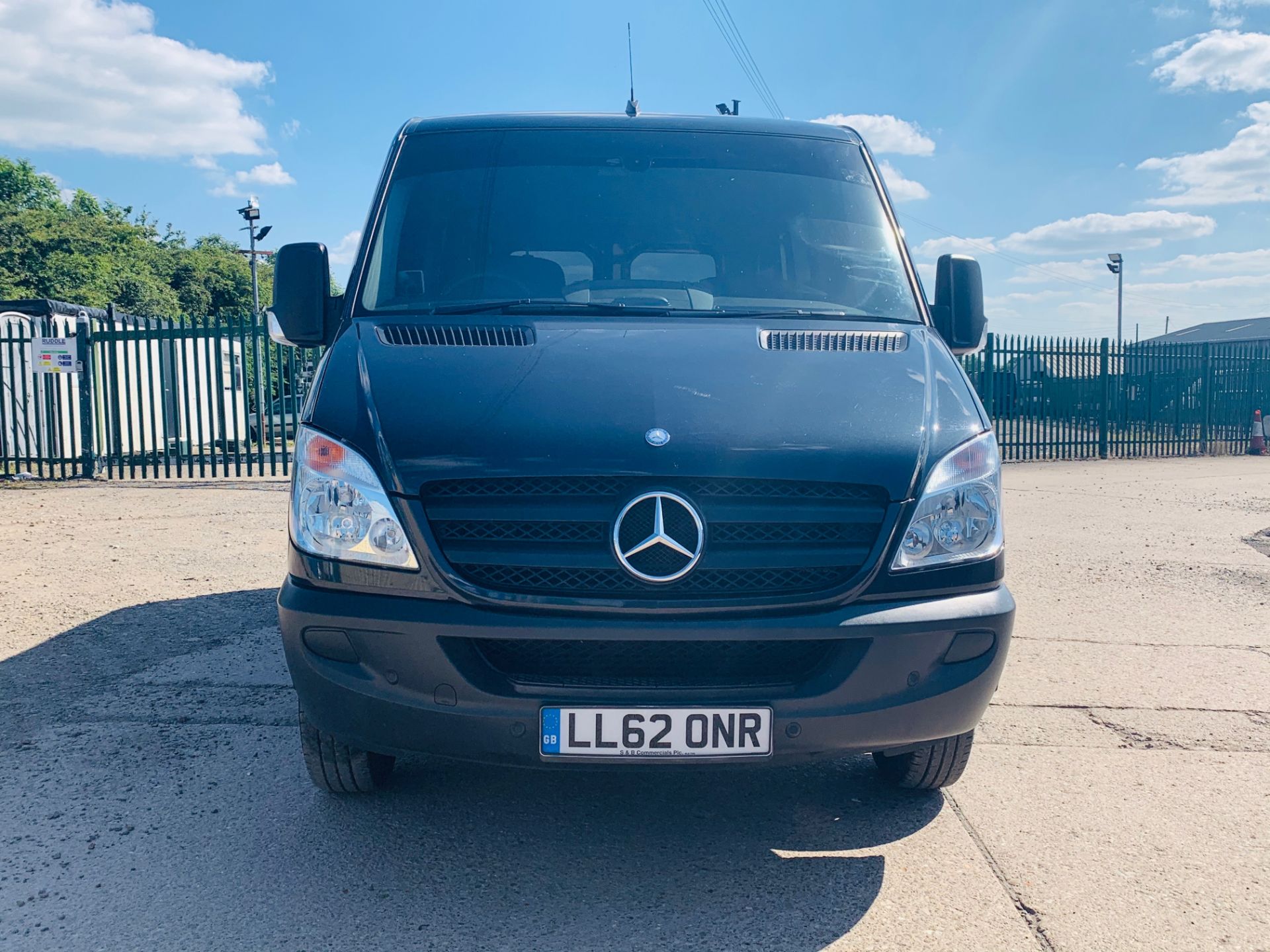 MERCEDES SPRINTER 210CDI DISABLED ACCESS/DRIVER - 62 REG - ONLY 23K MILES -AIR CON - O-H CONVERSION - Image 15 of 33