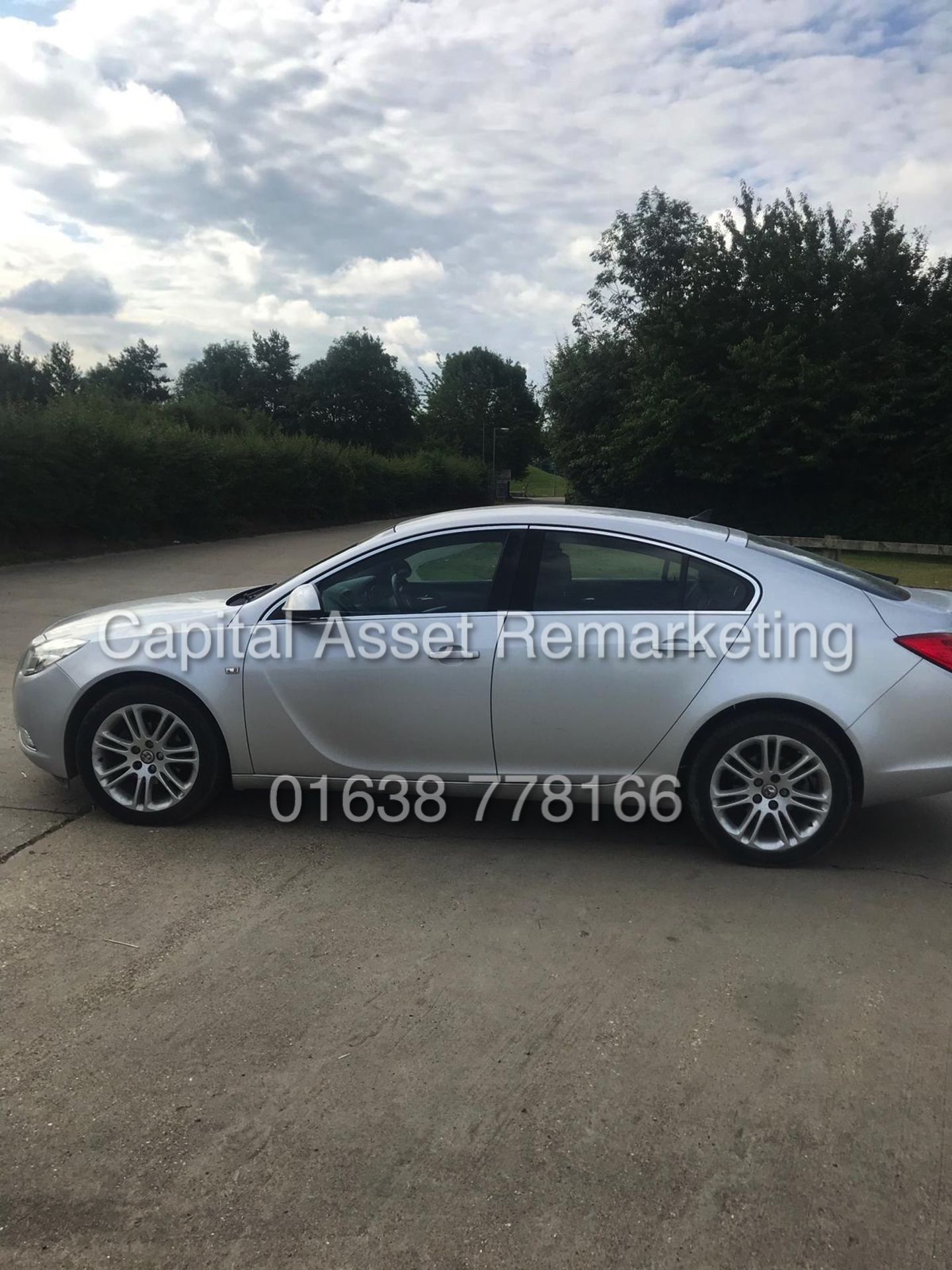 (ON SALE) VAUXHALL INSIGNIA 2.0CDTI "EXECLUVE" CLIMATE & AIR CON - ELEC PACK - Image 4 of 14