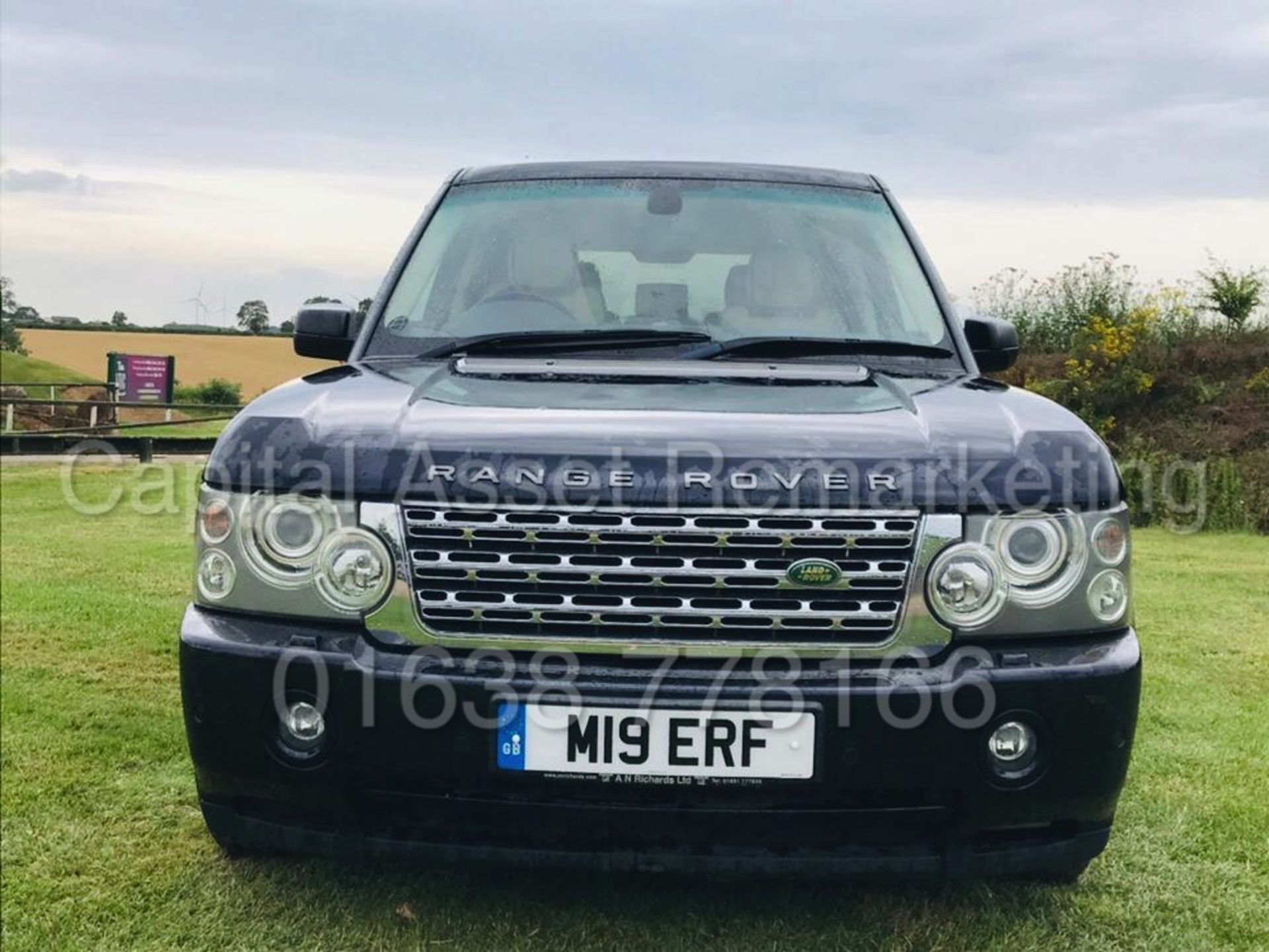 (On Sale) RANGE ROVER VOGUE 'SUV' (2008 MODEL) '3.6 TDV8 - 272 BHP - AUTO' **MASSIVE SPEC** (NO VAT) - Image 11 of 45