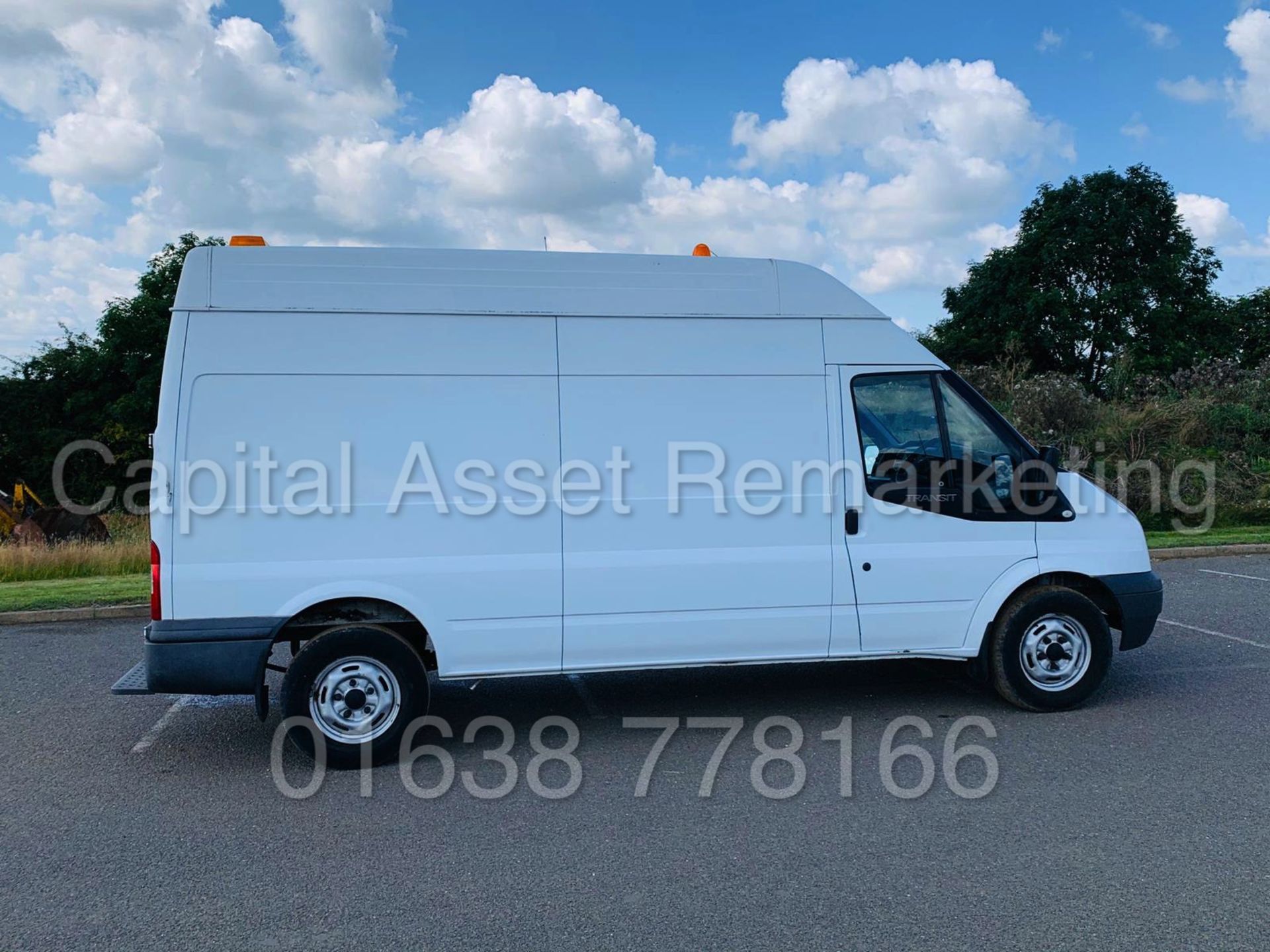 (On Sale) FORD TRANSIT 125 T350L RWD *LWB HI-ROOF* (63 REG) '2.2 TDCI -125 BHP- 6 SPEED' (LOW MILES) - Image 10 of 34