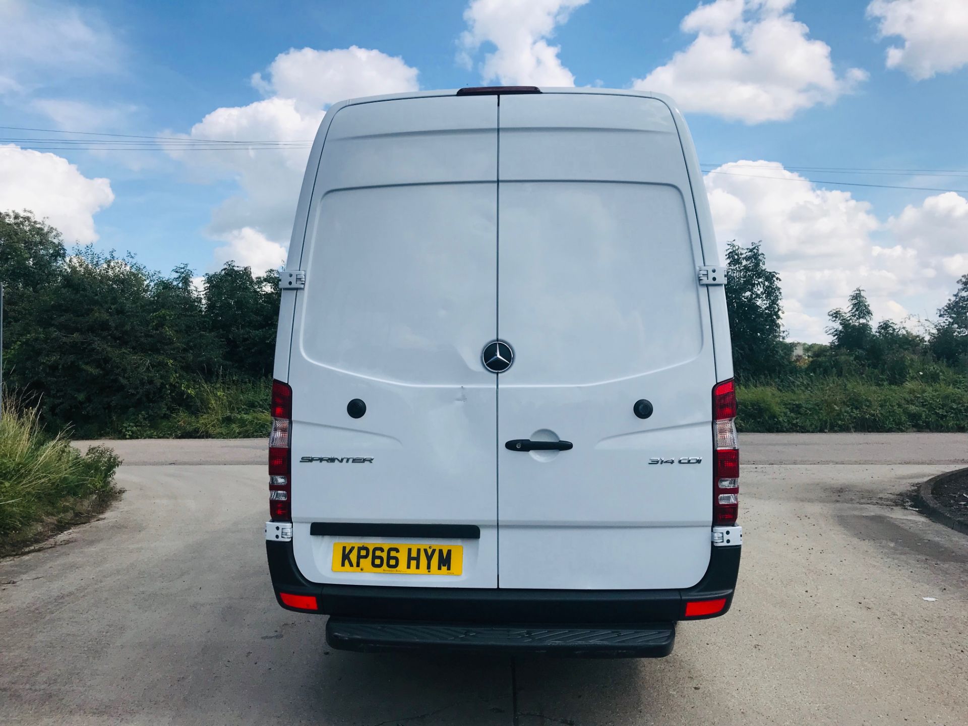 MERCEDES SPRINTER 314CDI "LWB" HIGH ROOF - 2017 MODEL - ULEZ COMPLIANT - 1 KEEPER - LOOK!!!!! - Image 5 of 17